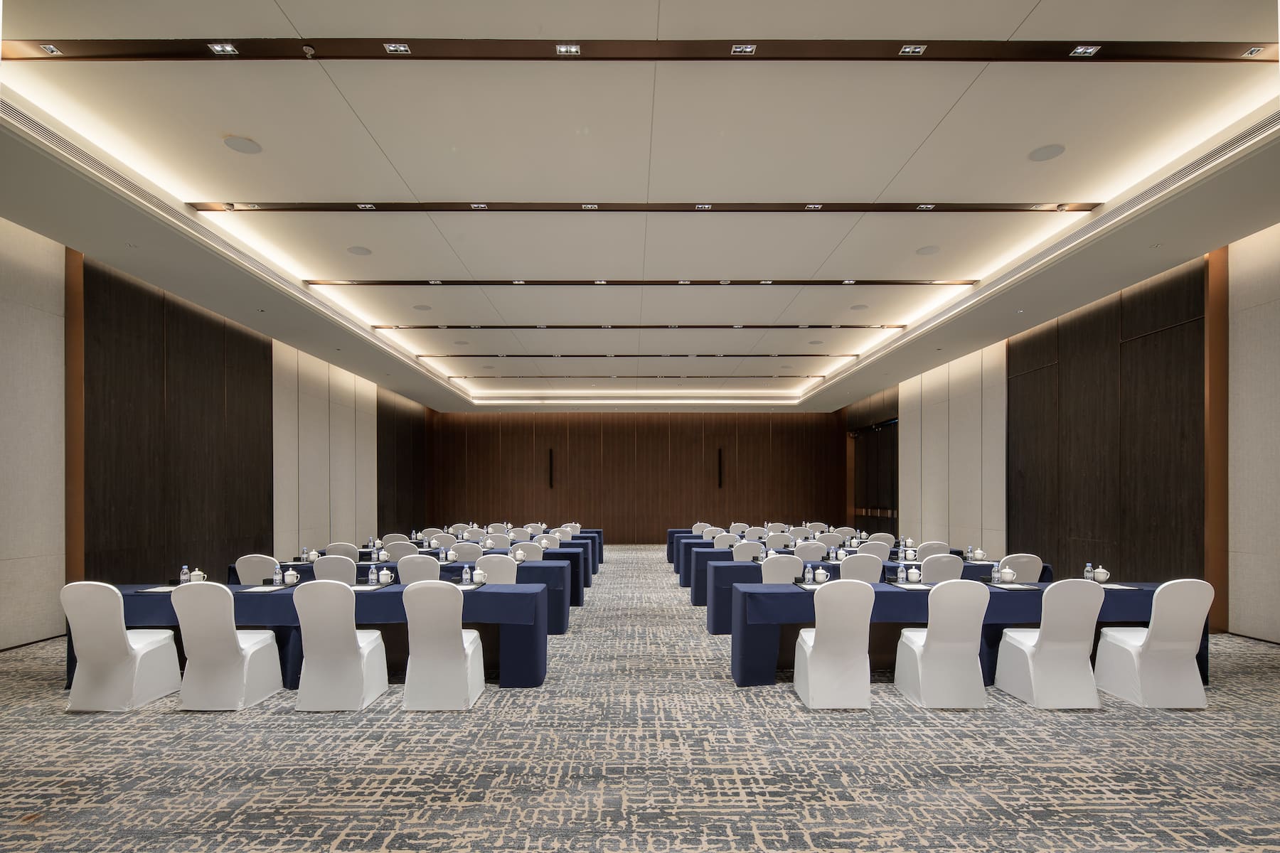 Wyndham Grand Shanxi Xiaohe Xincheng ballroom in Taiyuan, Other than US/Canada