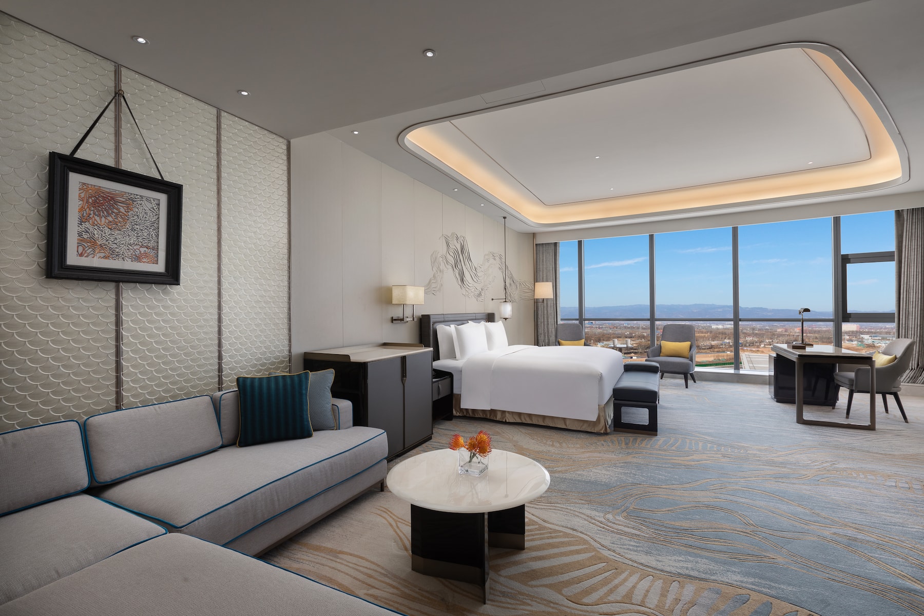 Guest room at the Wyndham Grand Shanxi Xiaohe Xincheng in Taiyuan, Other than US/Canada