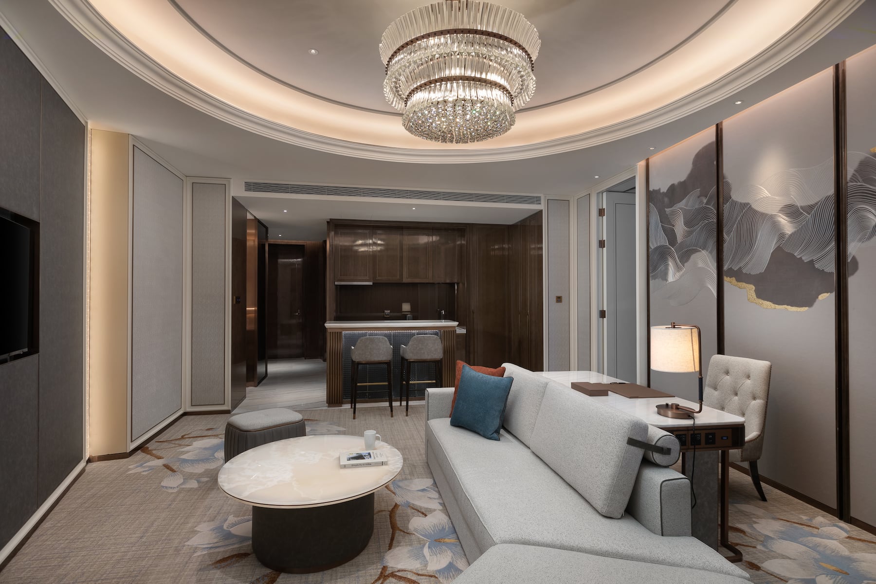 Guest room at the Wyndham Grand Shanxi Xiaohe Xincheng in Taiyuan, Other than US/Canada