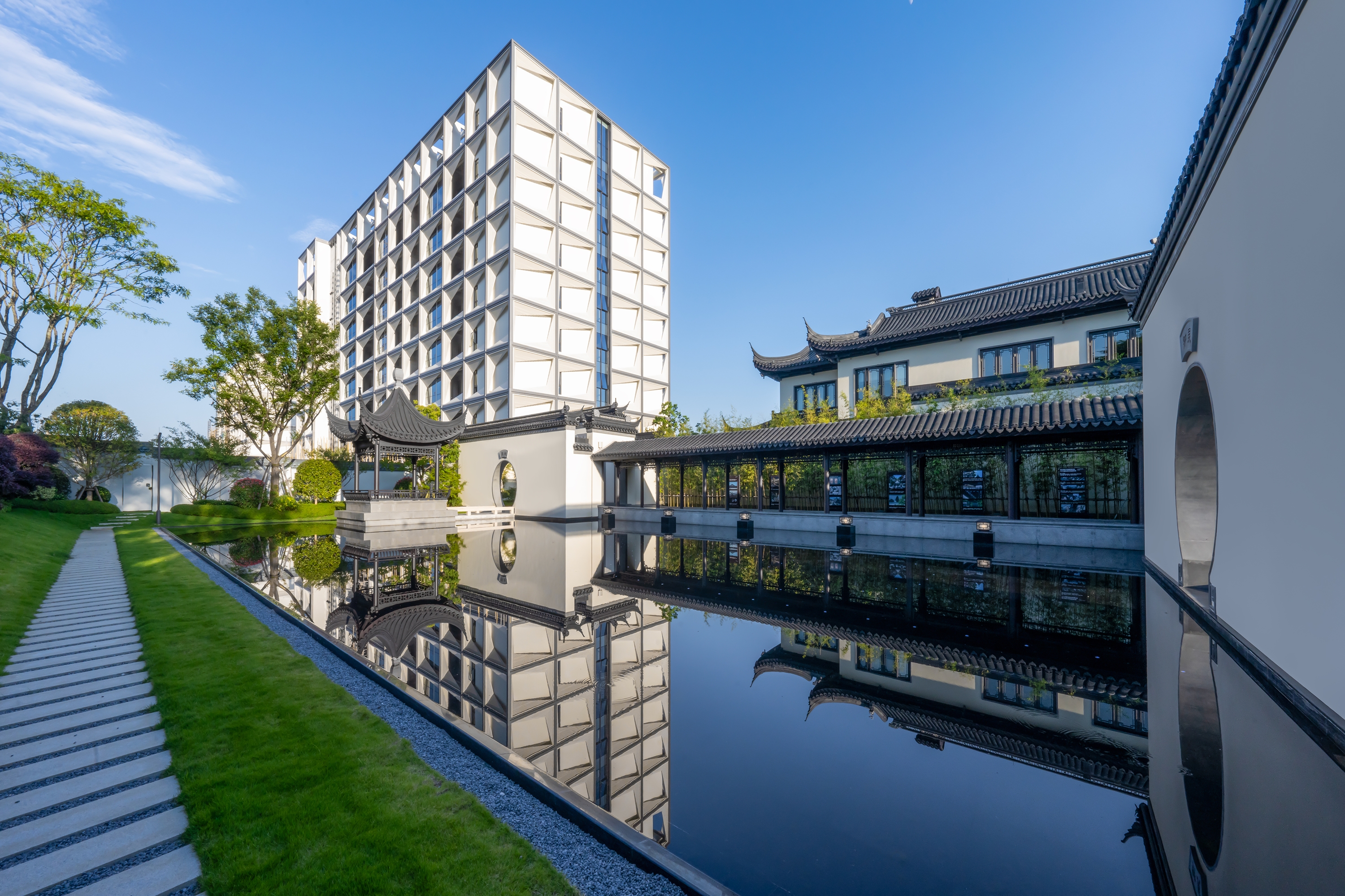 Exterior of Wyndham Grand Tengchong Hot Spring hotel in Tengchong, Other than US/Canada