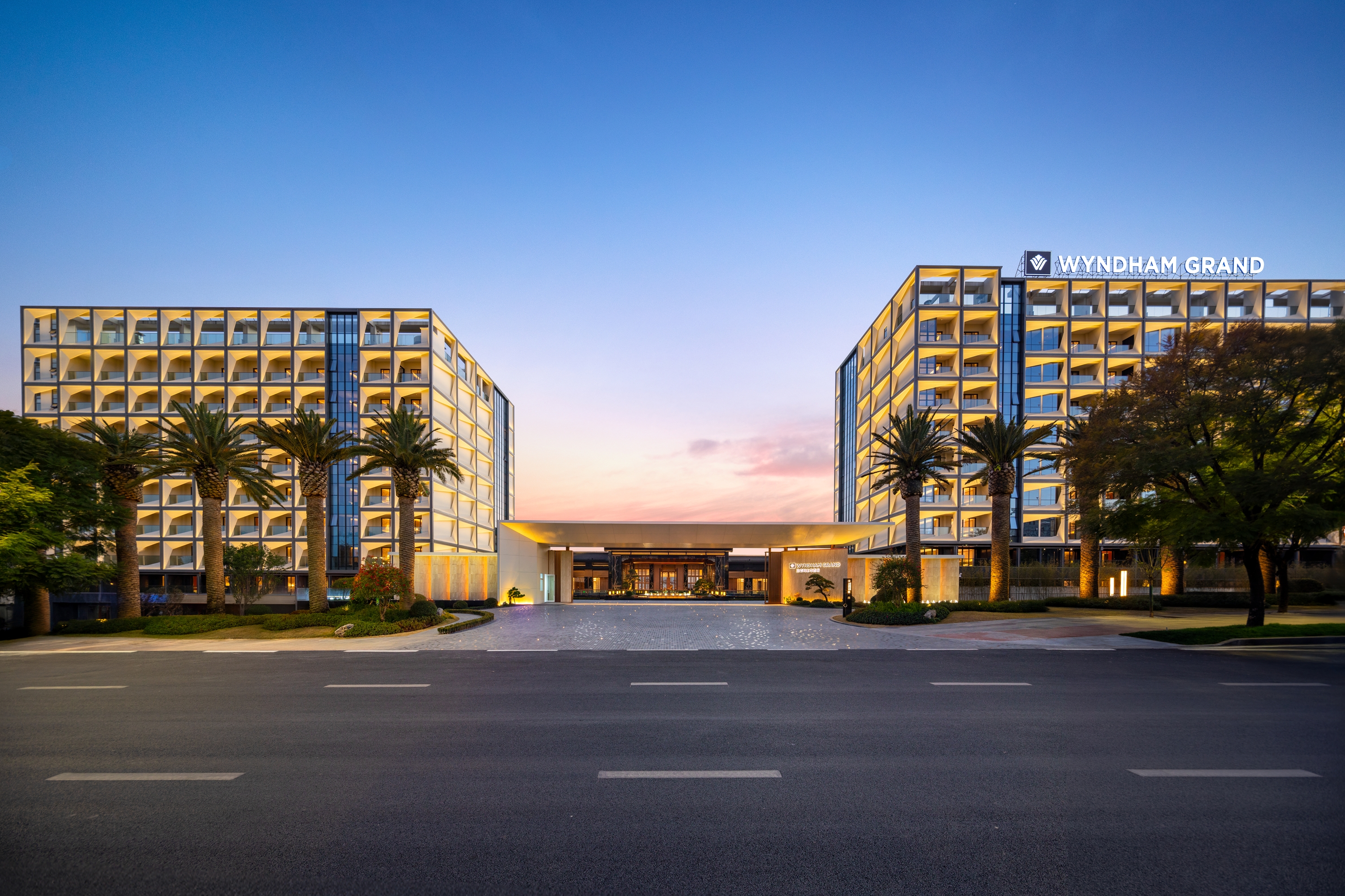 Exterior of Wyndham Grand Tengchong Hot Spring hotel in Tengchong, Other than US/Canada