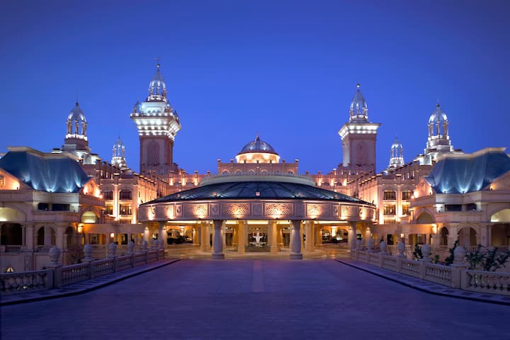 Exterior of Wyndham Grand Tianjin Jingjin City hotel in Tianjin, Other than US/Canada