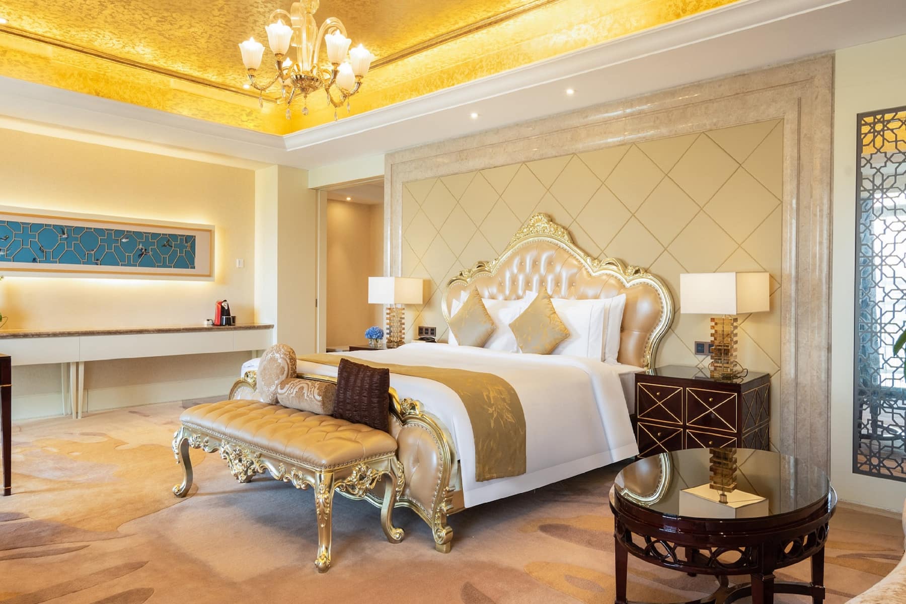 Guest room at the Wyndham Grand Xiamen Haicang in Xiamen, Other than US/Canada
