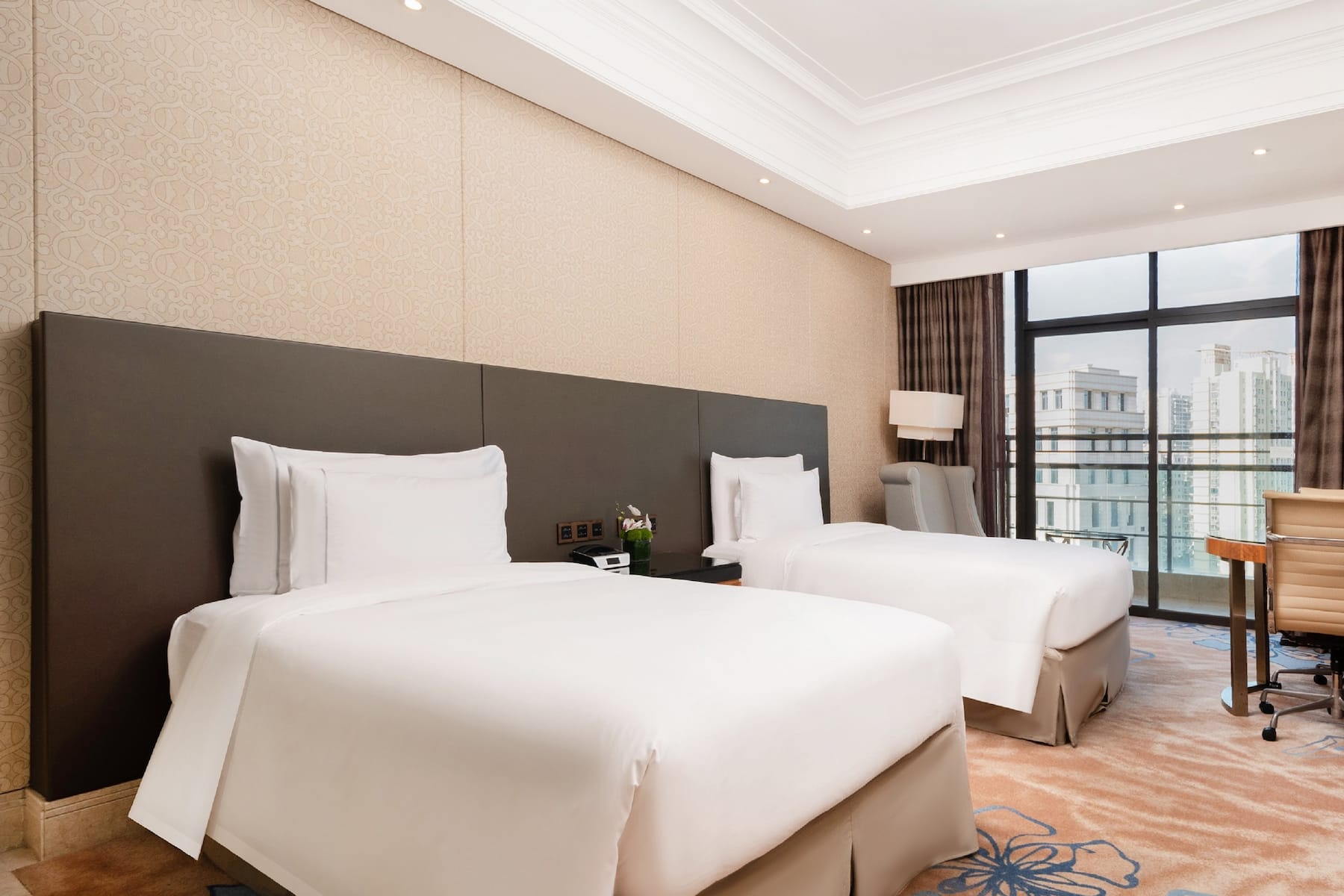 Guest room at the Wyndham Grand Xiamen Haicang in Xiamen, Other than US/Canada
