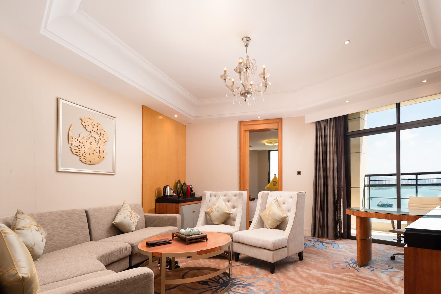 Guest room at the Wyndham Grand Xiamen Haicang in Xiamen, Other than US/Canada
