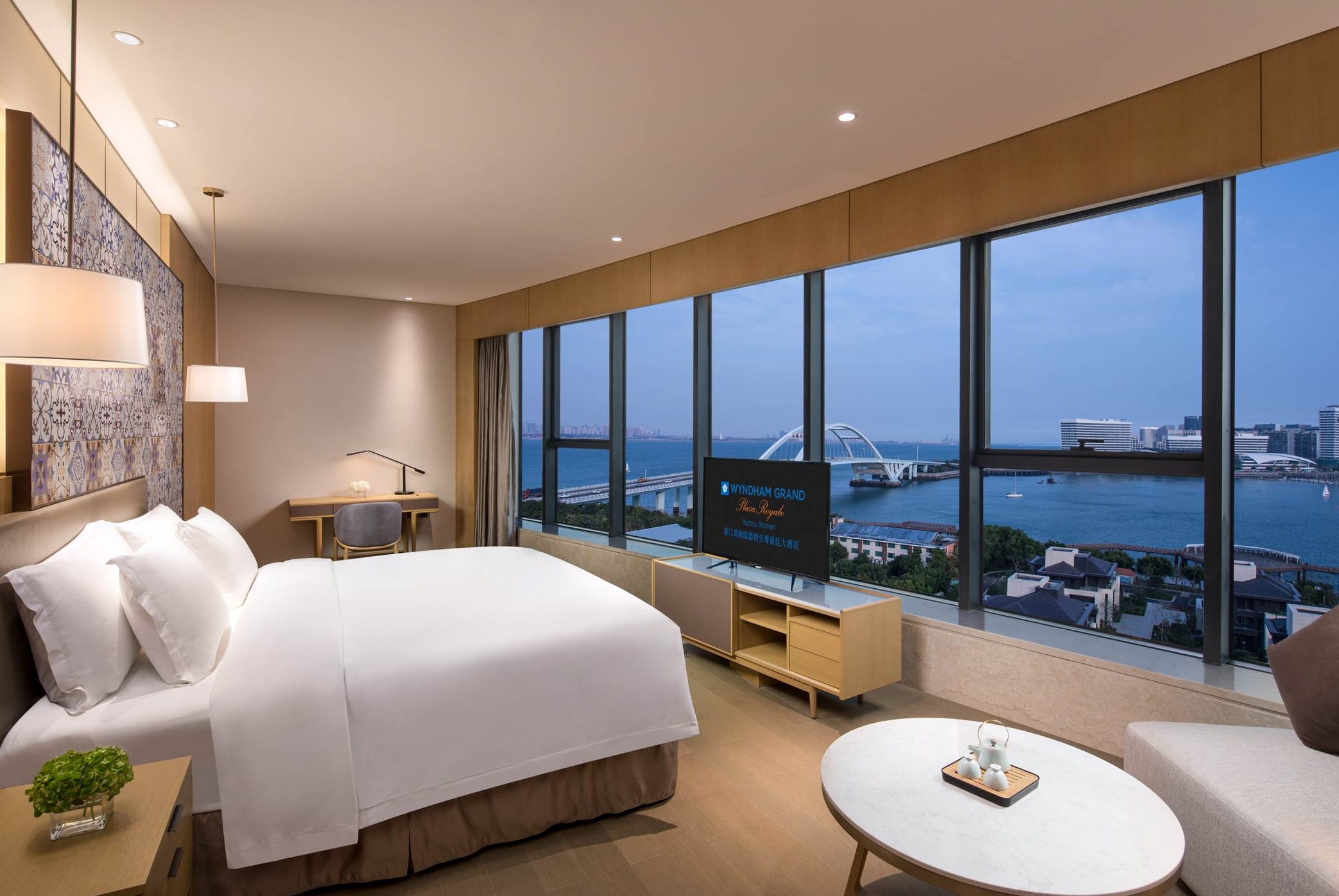 Wyndham Grand Plaza Royale Yuzhou Xiamen Weddings