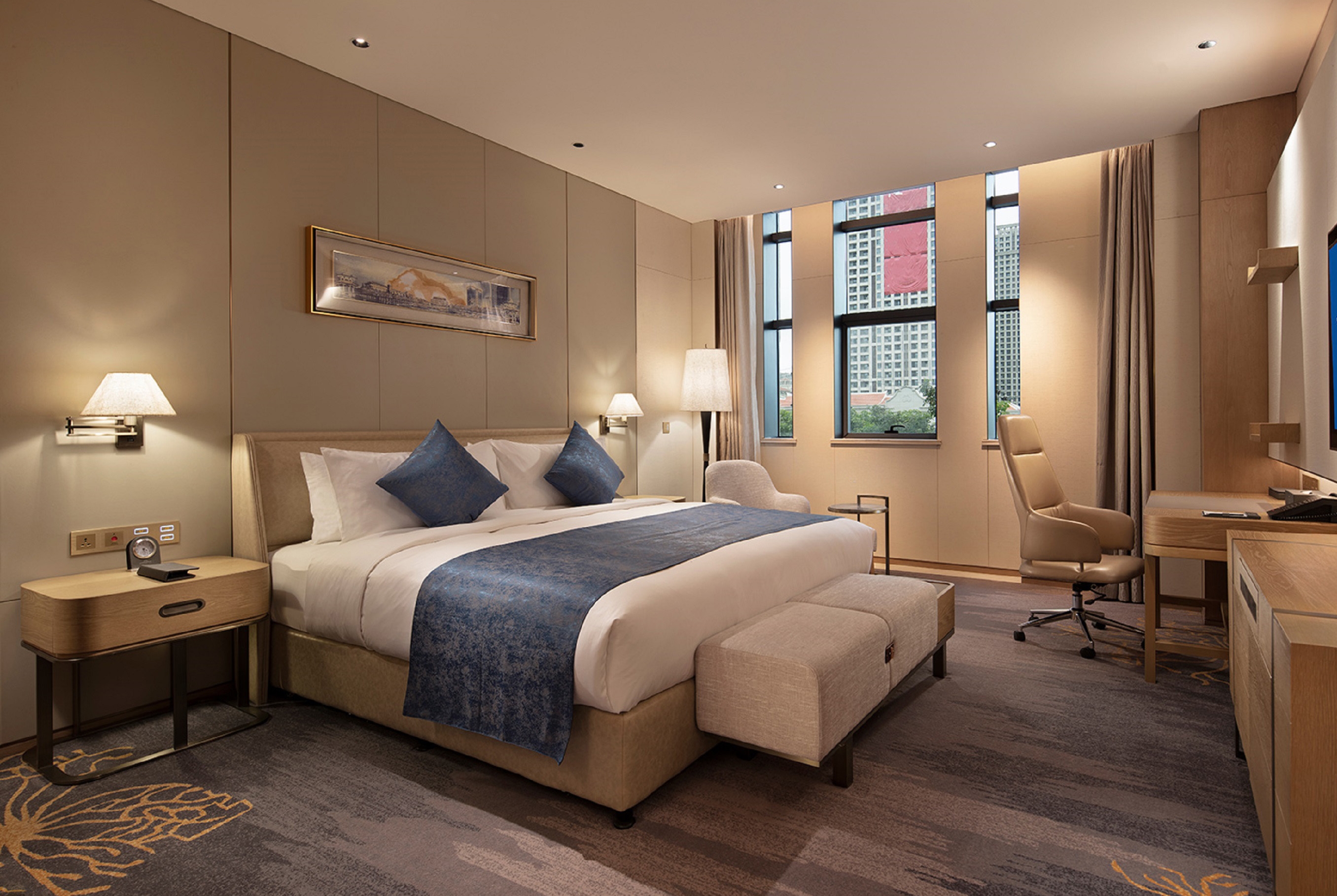 Guest room at the Wyndham Grand Plaza Royale Jimei Xiamen in Xiamen, Other than US/Canada