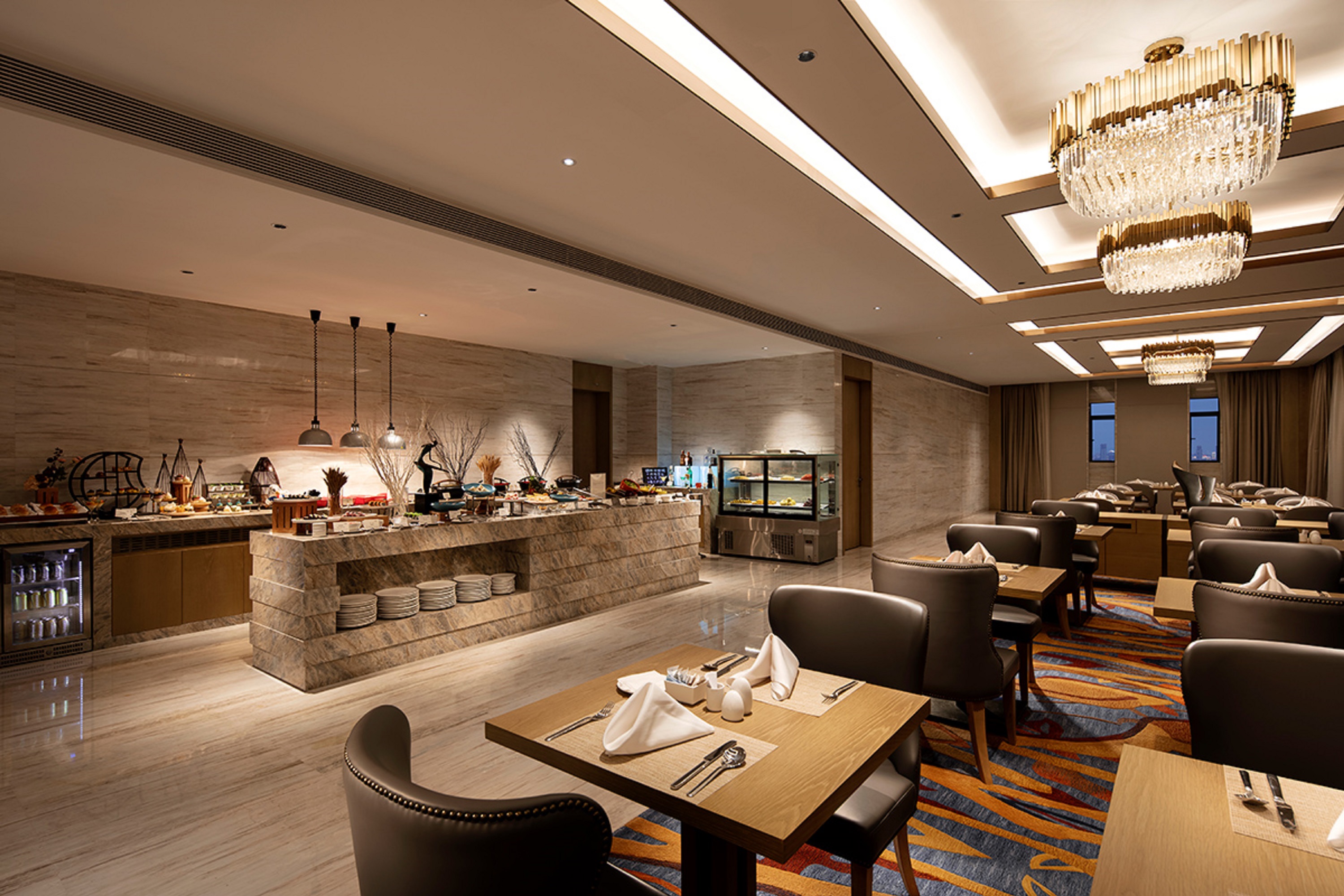 Wyndham Grand Plaza Royale Jimei Xiamen restaurant in Xiamen, Other than US/Canada