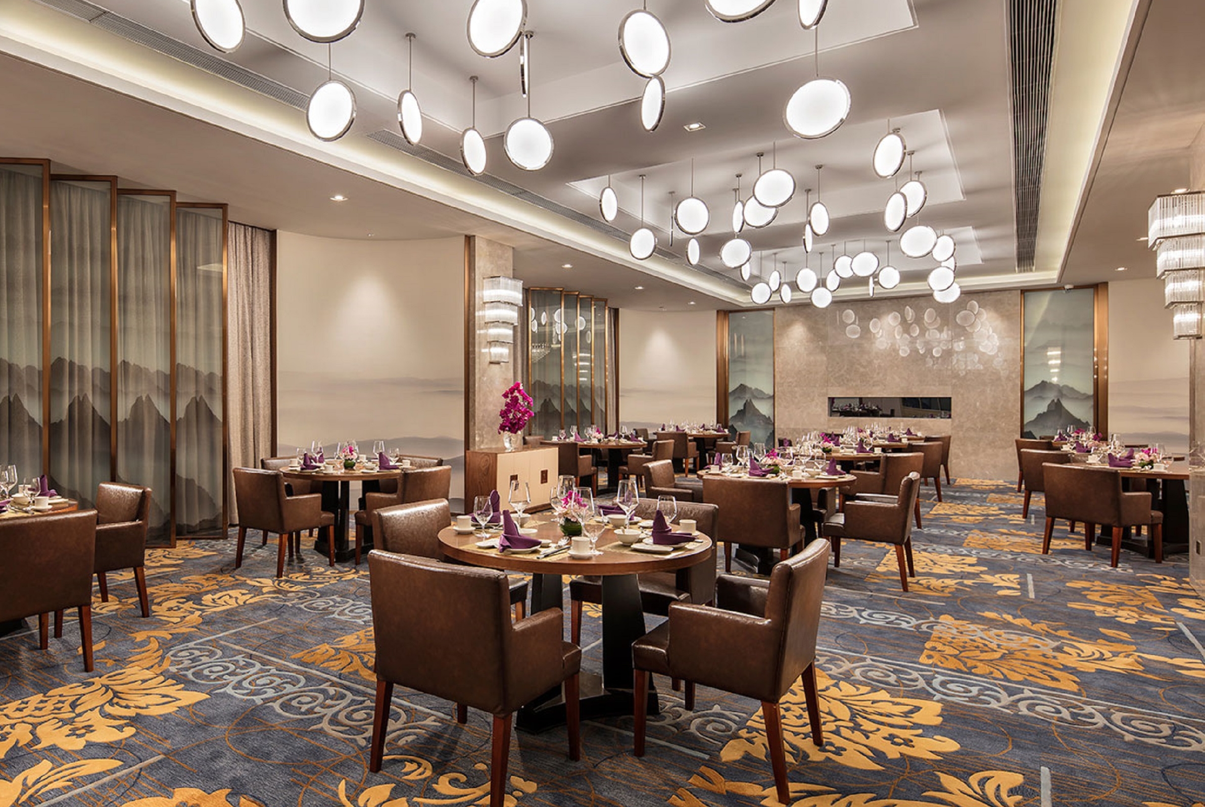 Wyndham Grand Plaza Royale Jimei Xiamen restaurant in Xiamen, Other than US/Canada