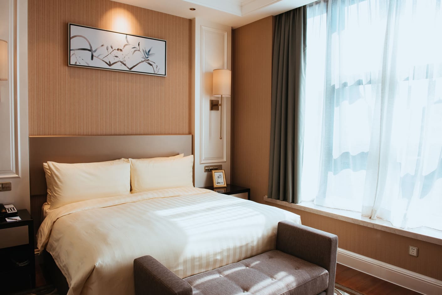 Guest room at the Wyndham Grand Xian Residence in Xian, Other than US/Canada