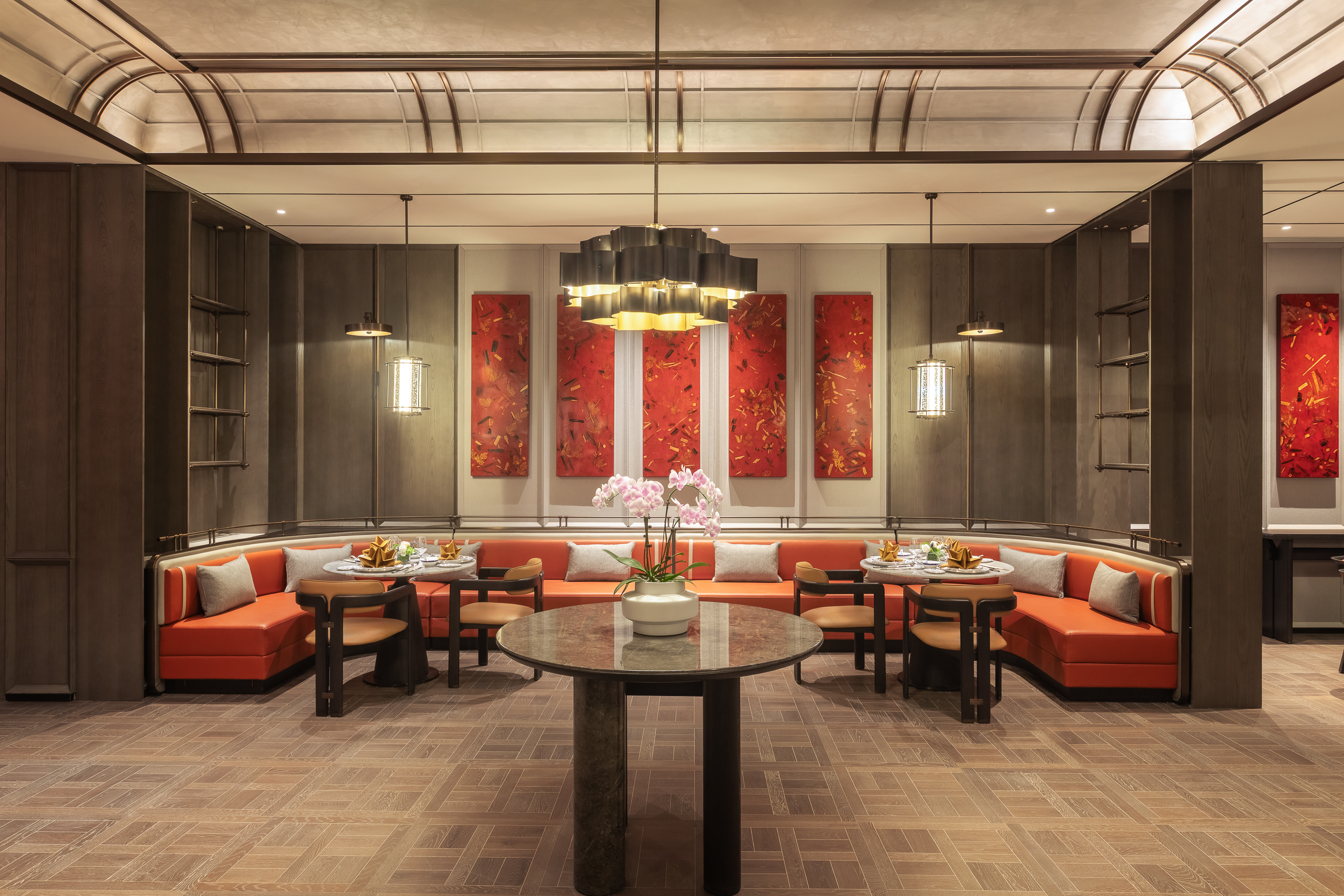 Wyndham Grand Yichang Riverside restaurant in Yichang, Other than US/Canada