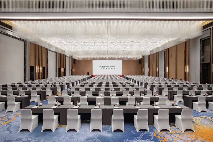 Wyndham Grand Zaozhuang ballroom in Zaozhuang, Other than US/Canada