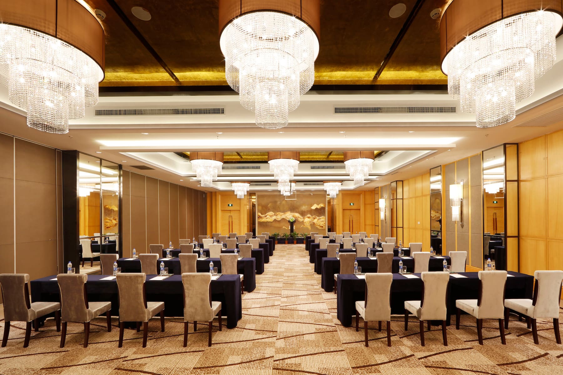 Wyndham Grand Plaza Royale Mingfa Zhangzhou ballroom in Zhangzhou, Other than US/Canada