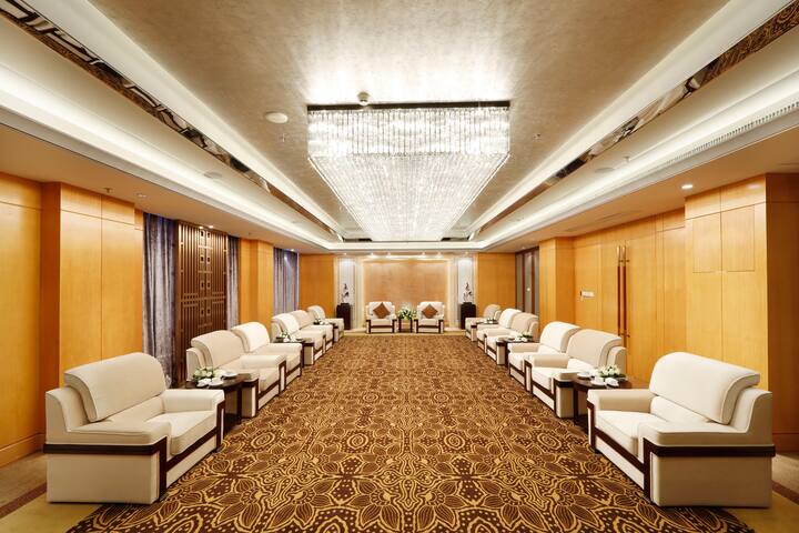 Bar at Wyndham Grand Plaza Royale Mingfa Zhangzhou in Zhangzhou, Other than US/Canada