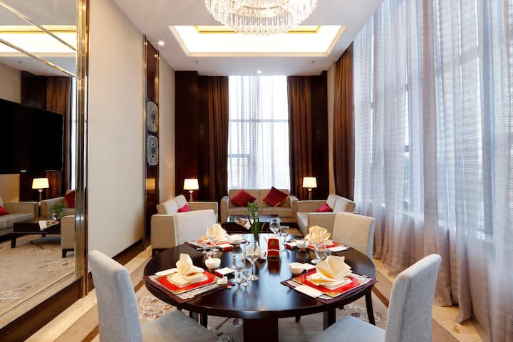 Wyndham Grand Plaza Royale Mingfa Zhangzhou restaurant in Zhangzhou, Other than US/Canada