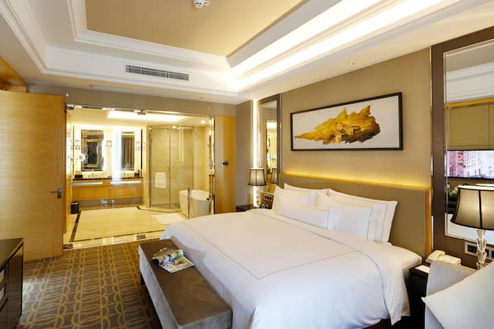 Wyndham Grand Plaza Royale Mingfa Zhangzhou suite in Zhangzhou, Other than US/Canada