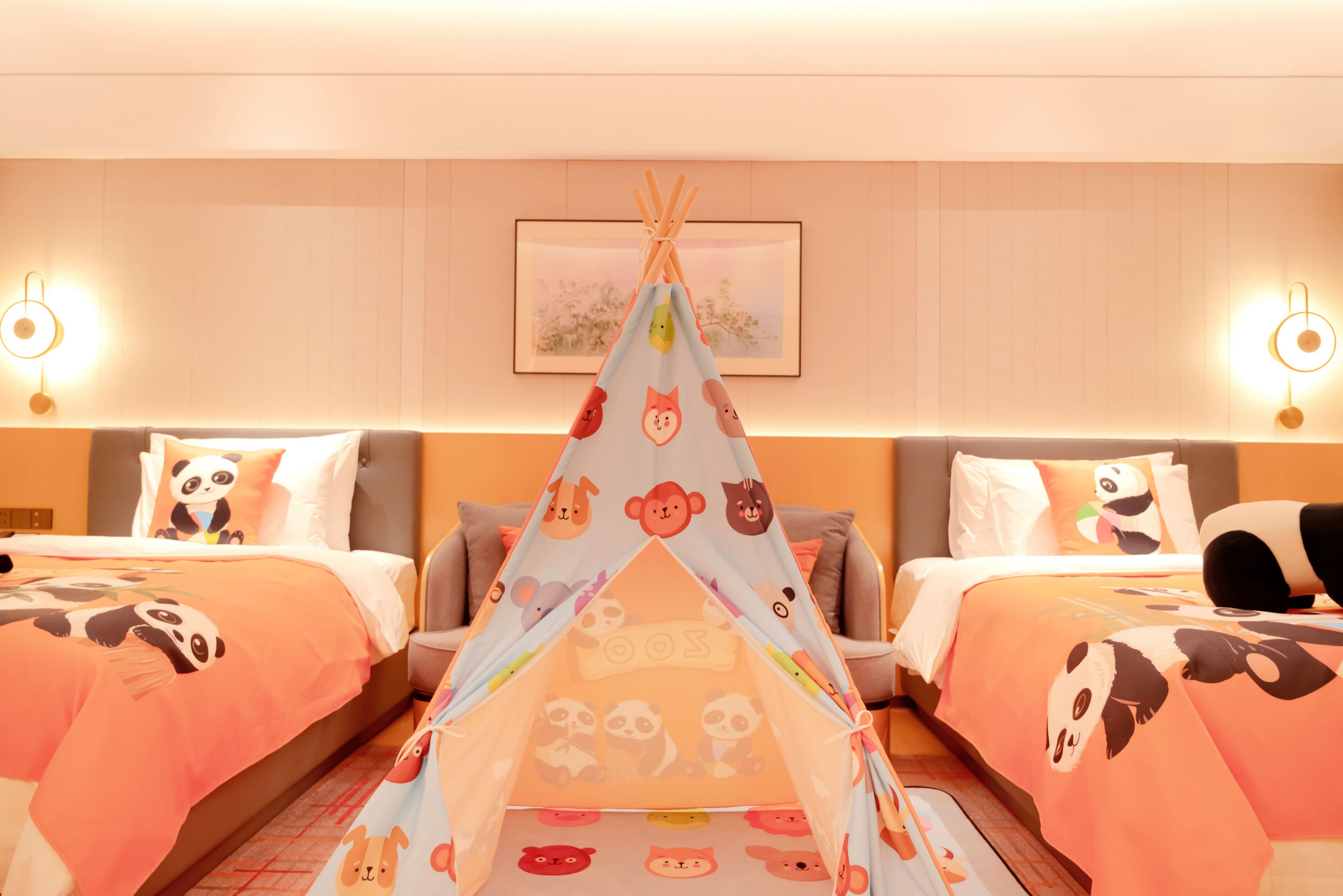 Guest room at the Wyndham Grand Zhaoqing Downtown in Zhaoqing, Other than US/Canada