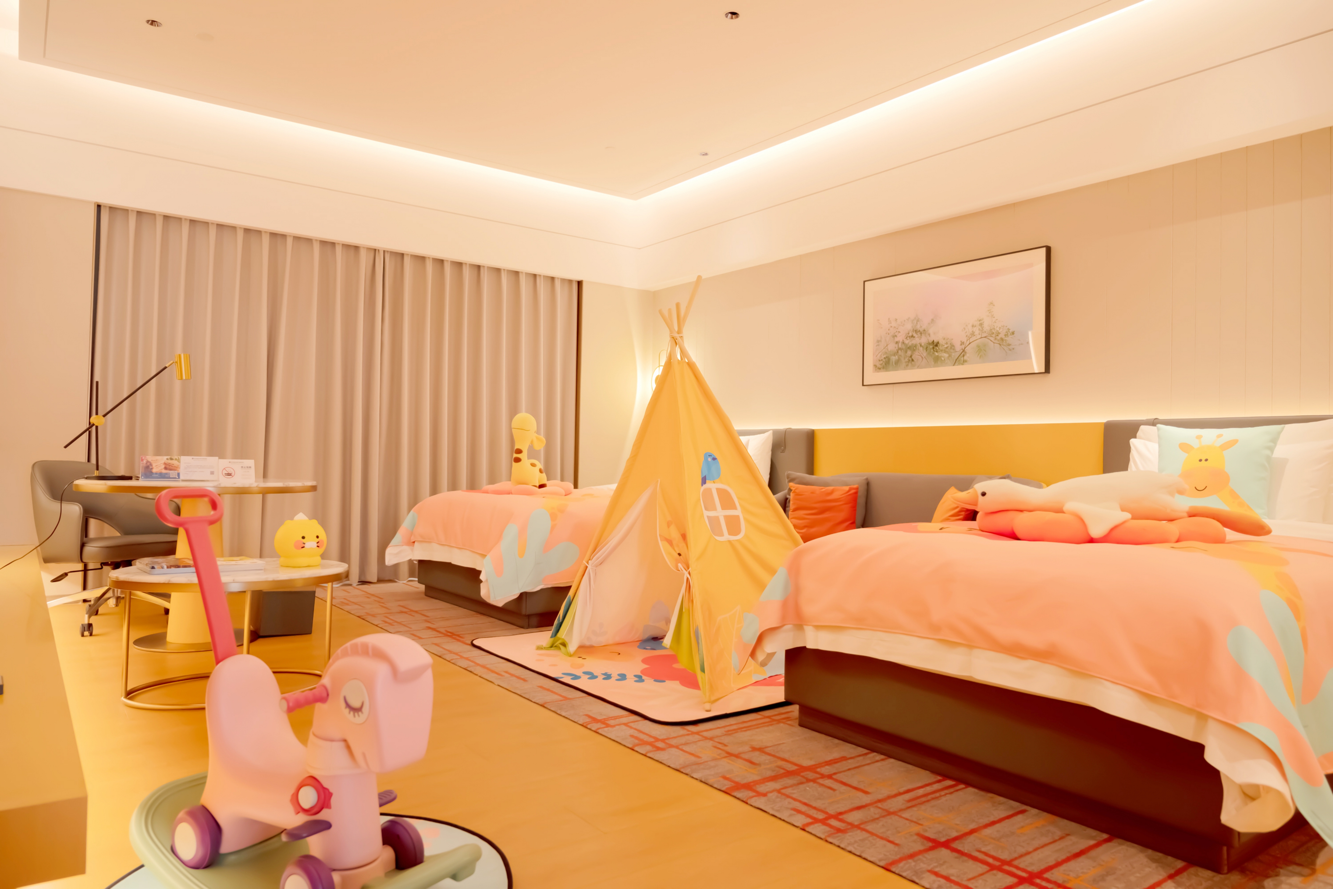 Guest room at the Wyndham Grand Zhaoqing Downtown in Zhaoqing, Other than US/Canada