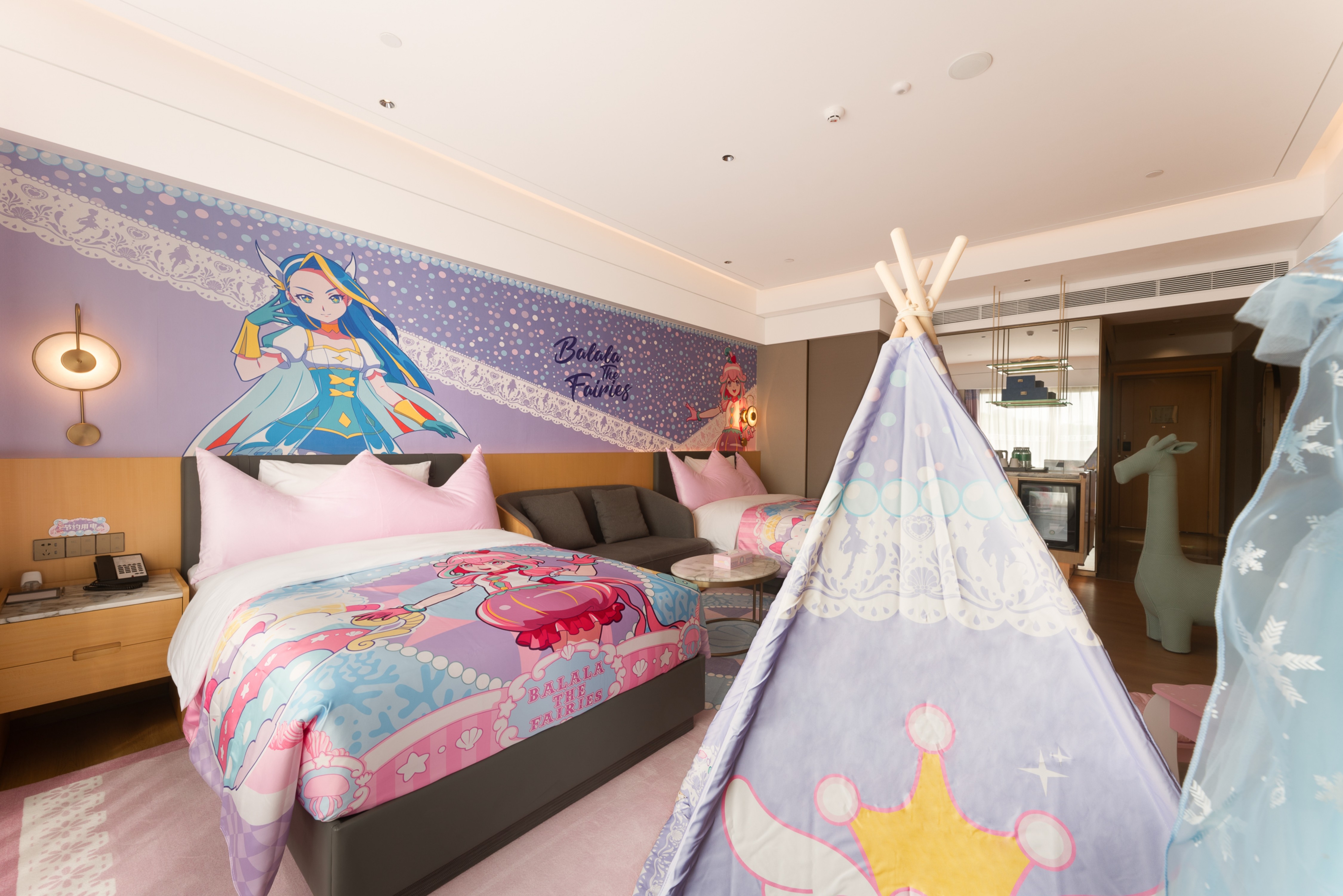 Guest room at the Wyndham Grand Zhaoqing Downtown in Zhaoqing, Other than US/Canada