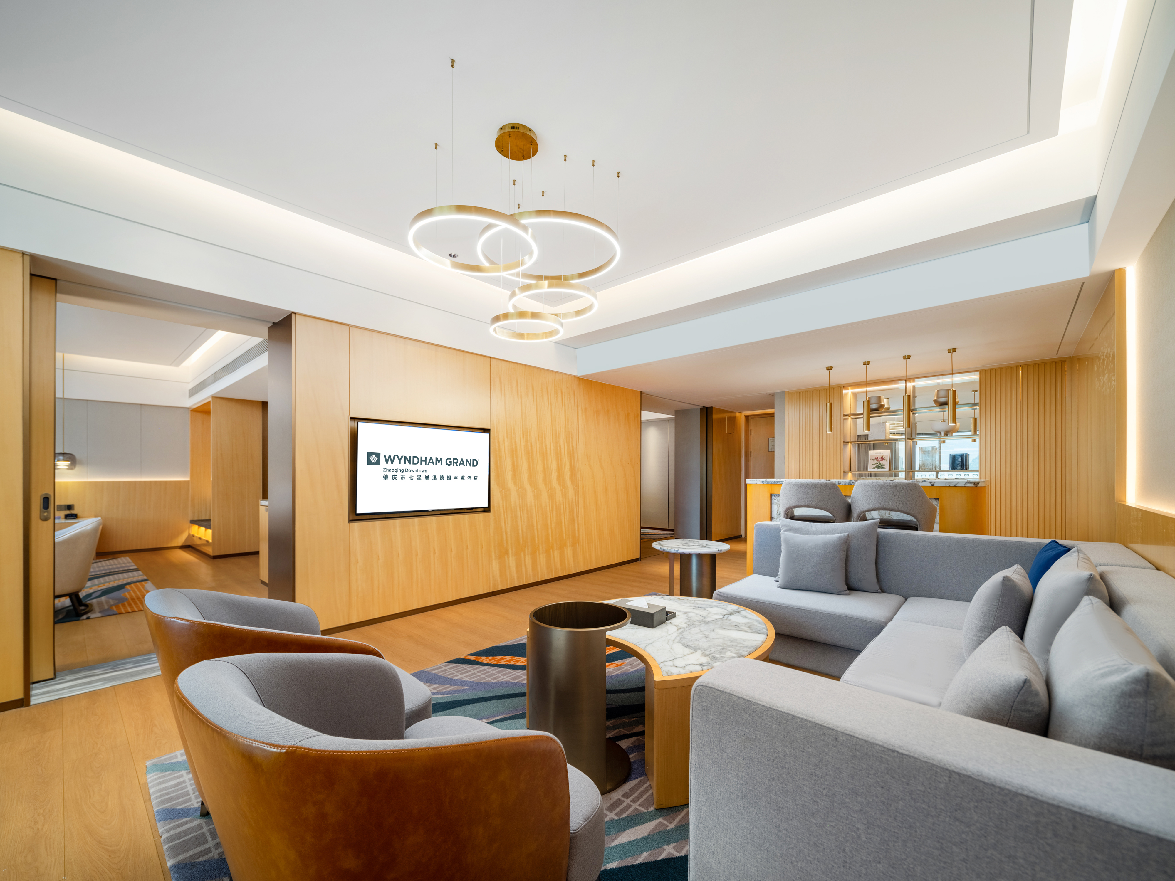 Guest room at the Wyndham Grand Zhaoqing Downtown in Zhaoqing, Other than US/Canada