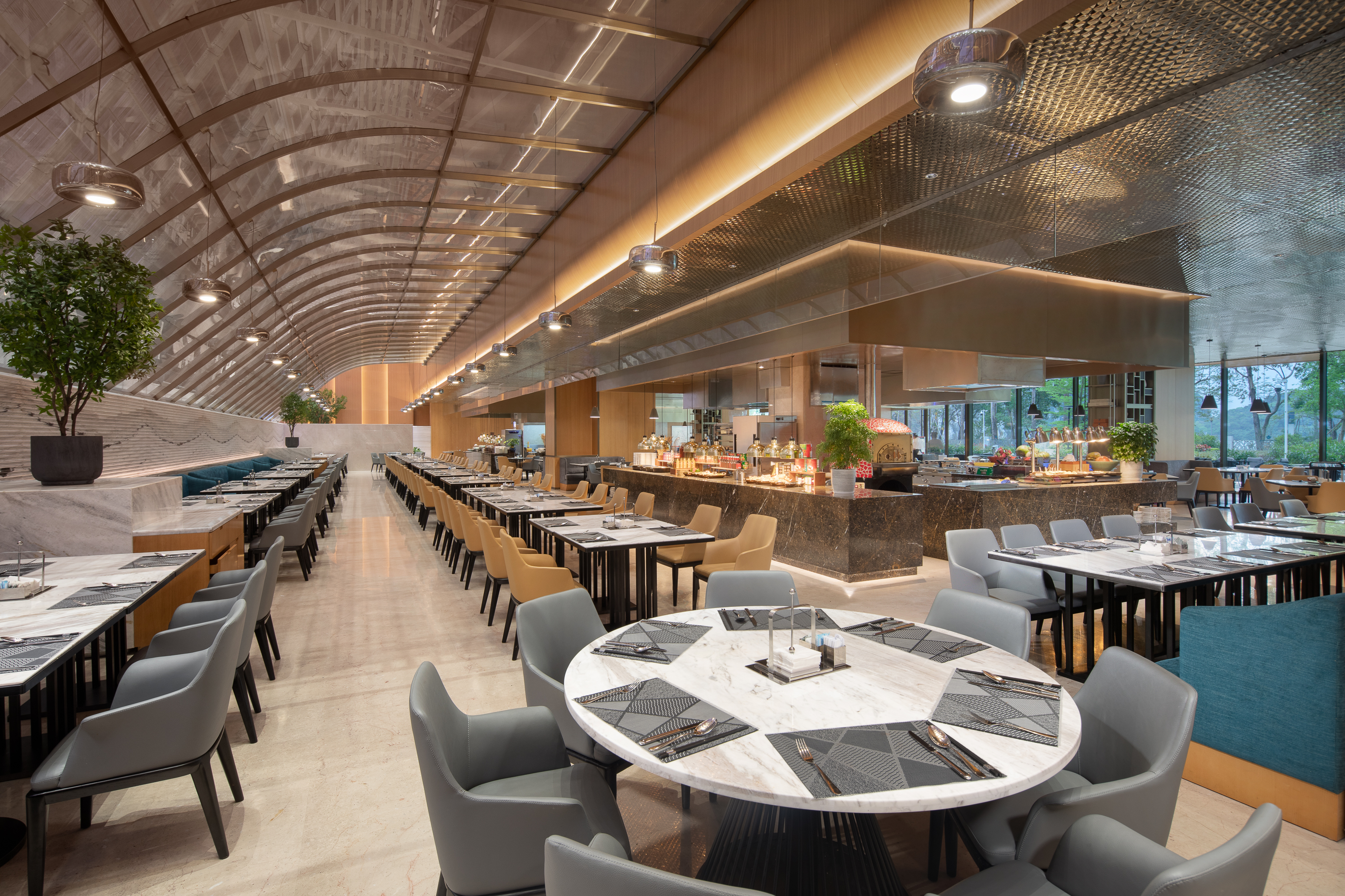 Wyndham Grand Zhaoqing Downtown restaurant in Zhaoqing, Other than US/Canada