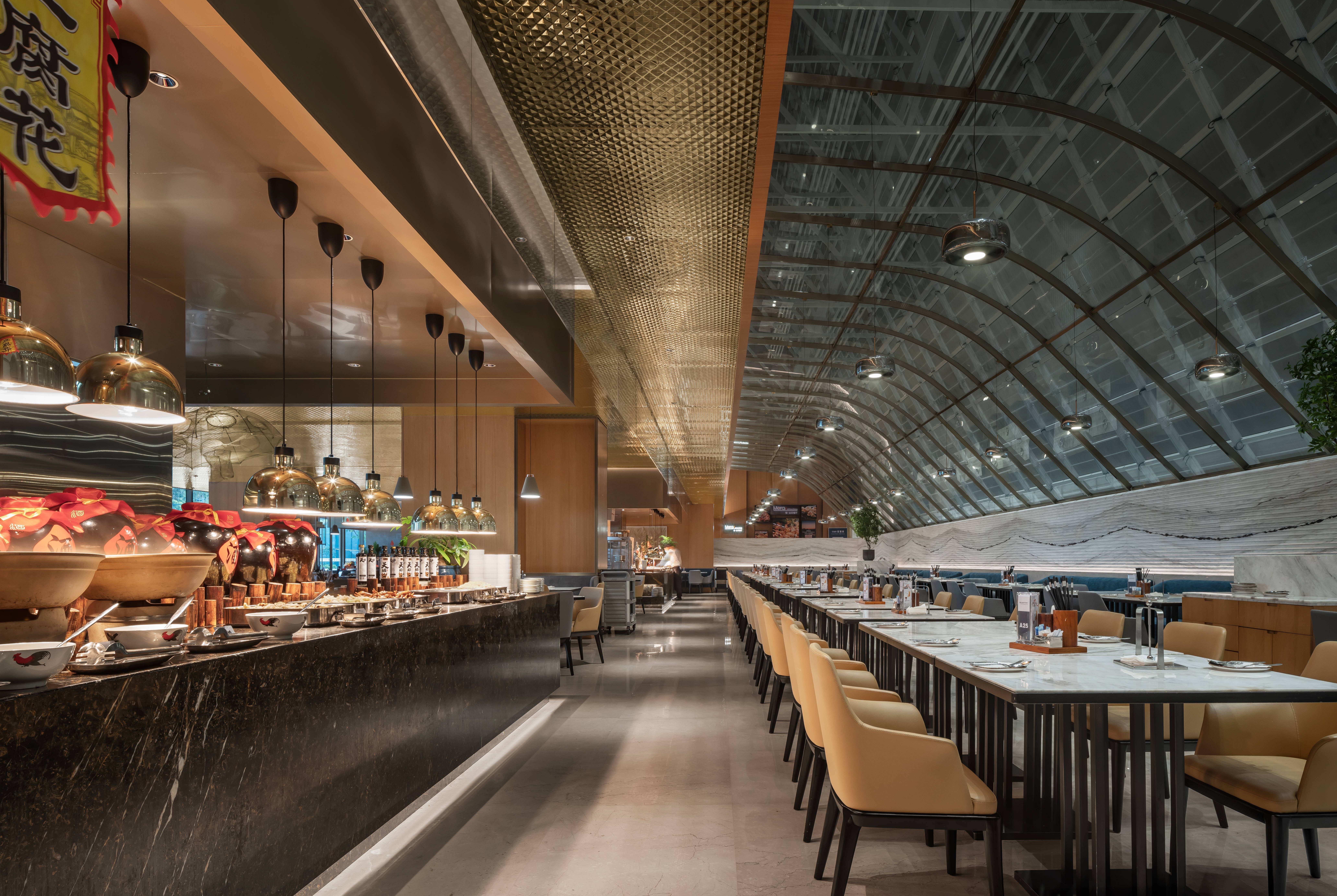 Wyndham Grand Zhaoqing Downtown restaurant in Zhaoqing, Other than US/Canada