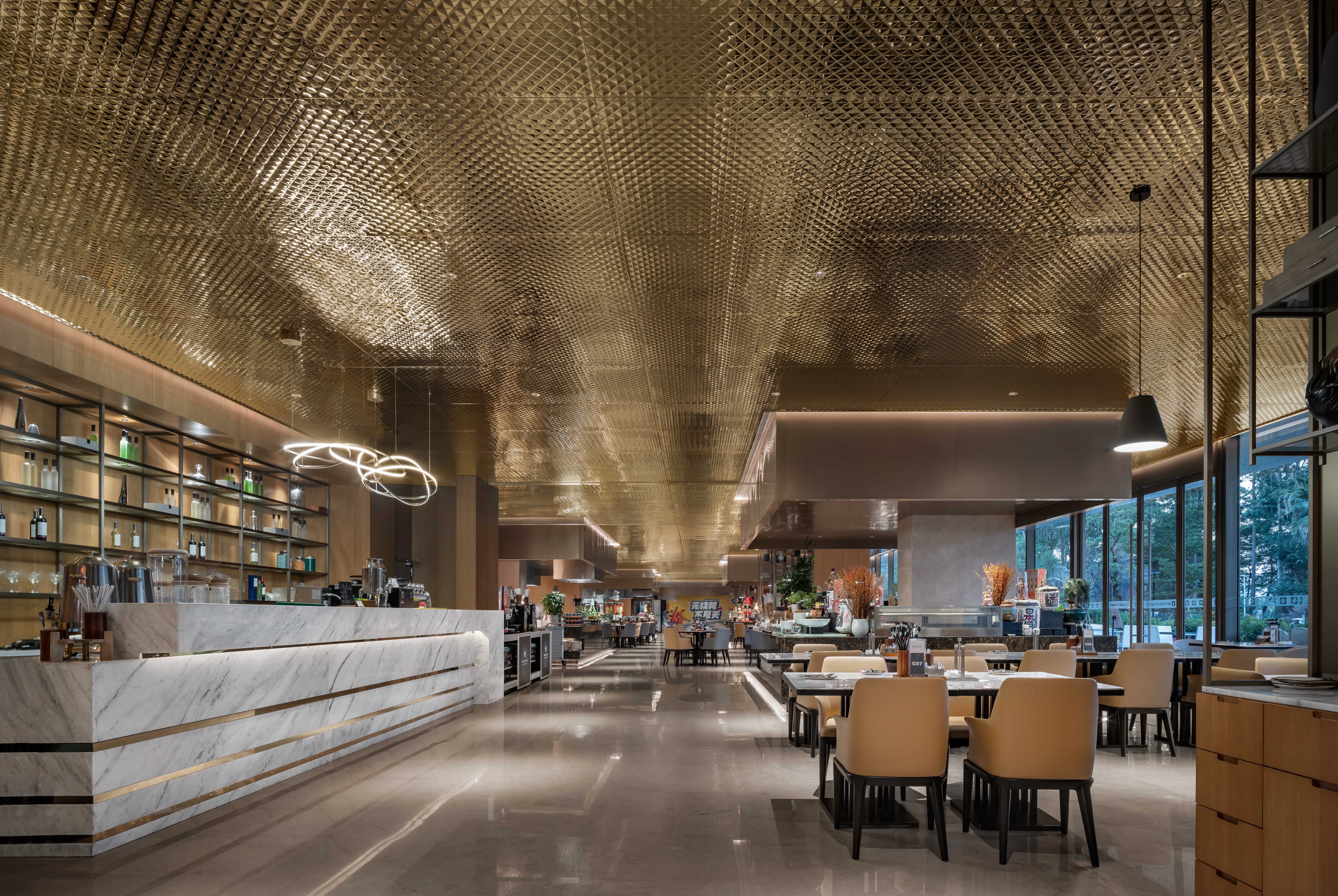 Wyndham Grand Zhaoqing Downtown restaurant in Zhaoqing, Other than US/Canada