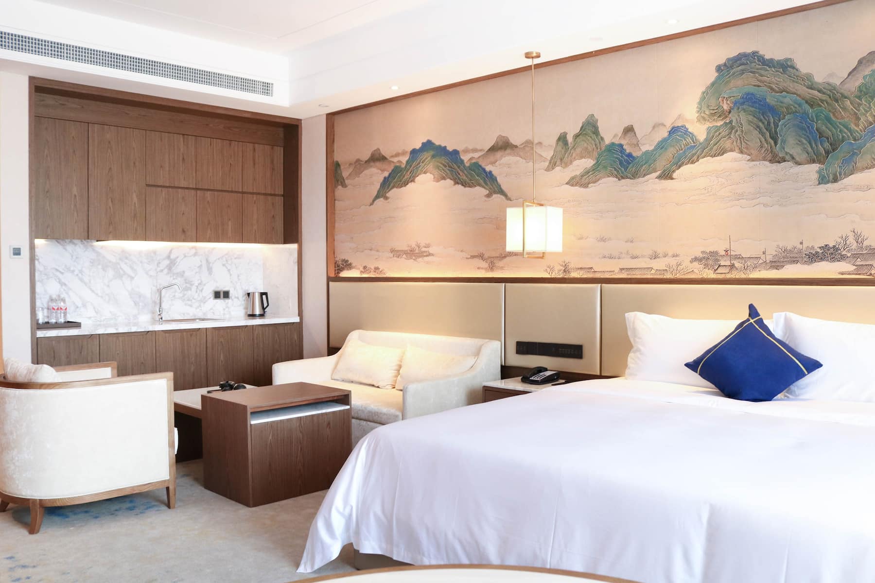 Guest room at the Wyndham Grand Plaza Royale Zhaotong in Zhaotong, Other than US/Canada
