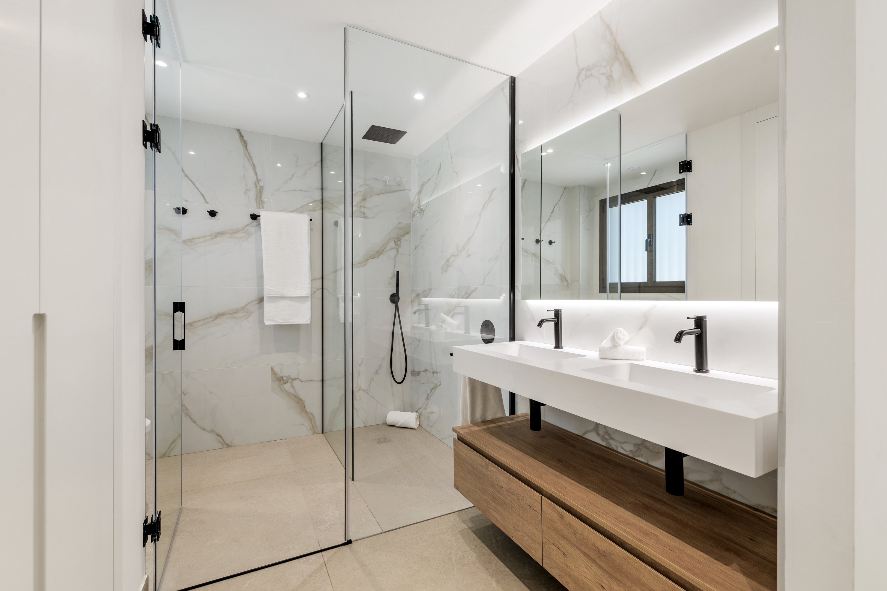 Guest room bath at the Wyndham Grand Residences La Cala Golf Mijas Costa in Malaga, Other than US/Canada