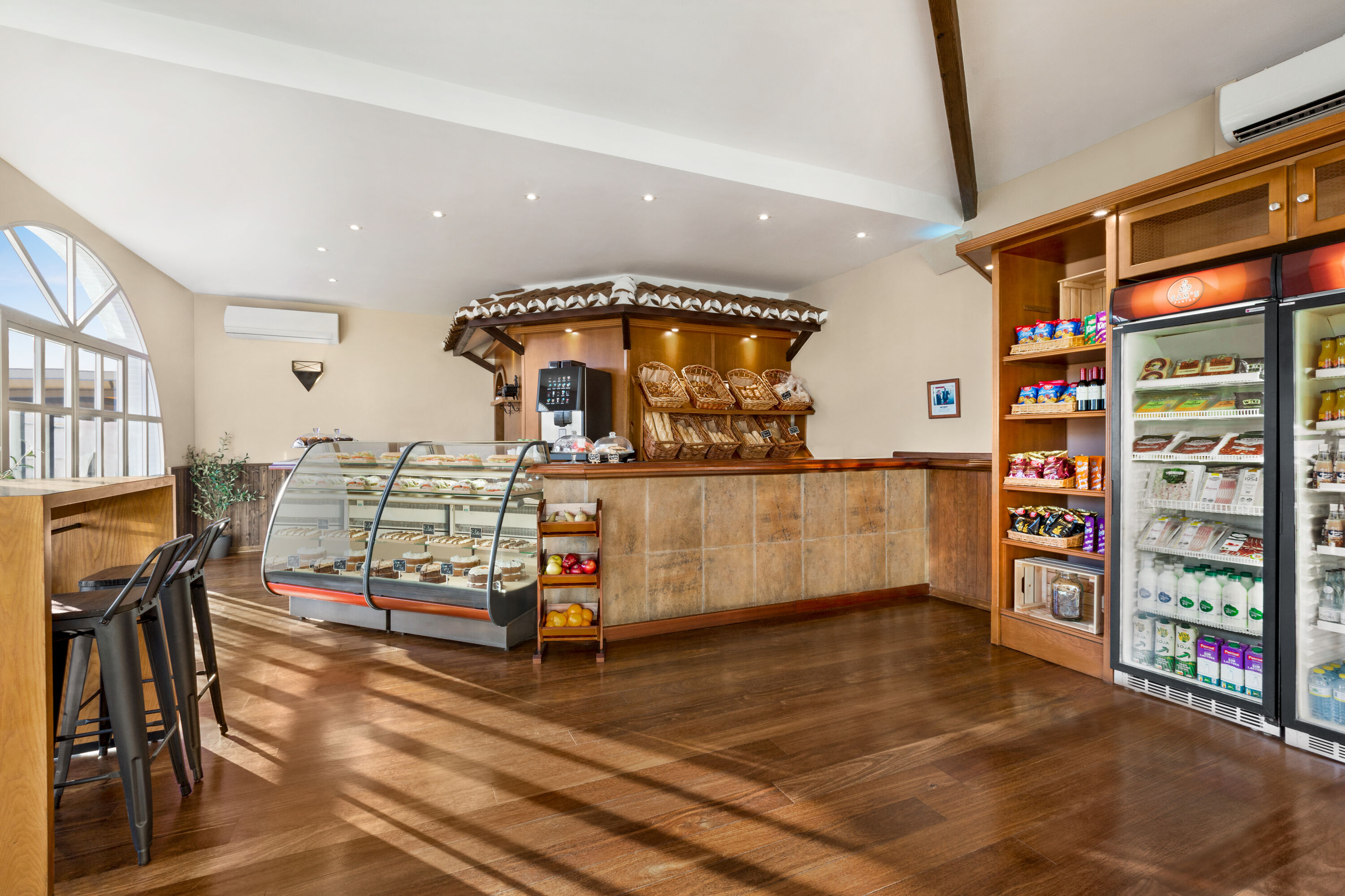 Wyndham Grand Costa del Sol cafe in Mijas Costa, Other than US/Canada