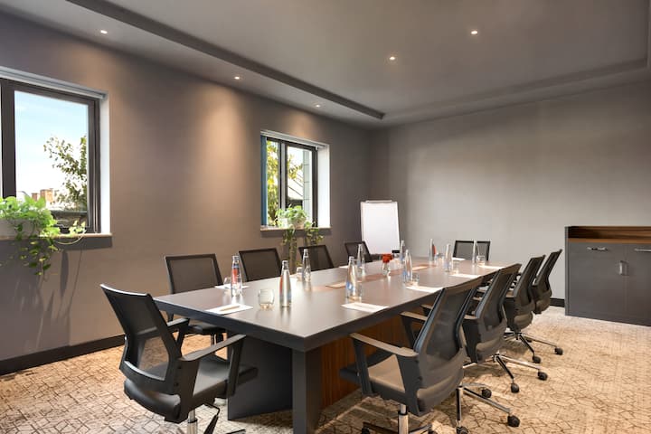 Board room at Wyndham Grand Tbilisi in Tbilisi, Other than US/Canada