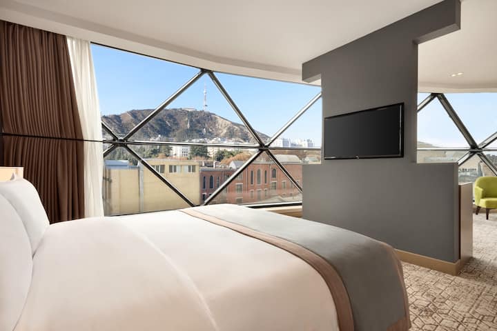 Guest room at the Wyndham Grand Tbilisi in Tbilisi, Other than US/Canada