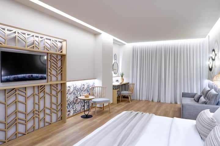 Guest room at the Wyndham Grand Crete Mirabello Bay in Agios Nikolaos, Other than US/Canada