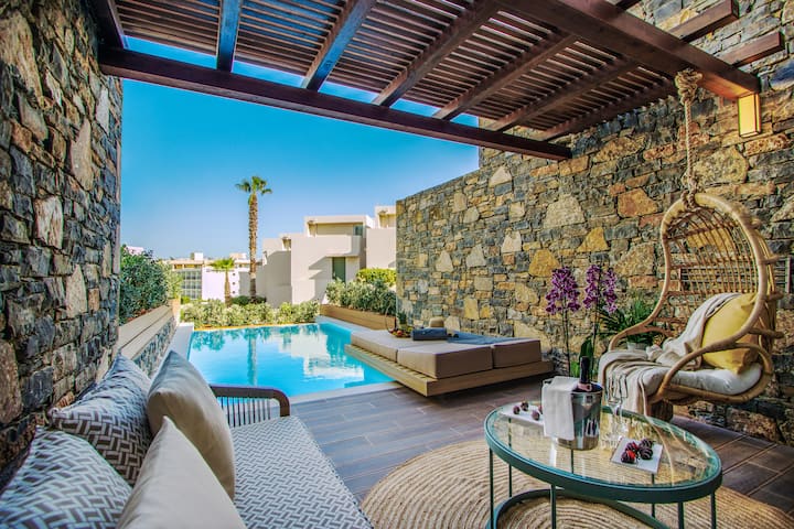 Guest room at the Wyndham Grand Crete Mirabello Bay in Agios Nikolaos, Other than US/Canada