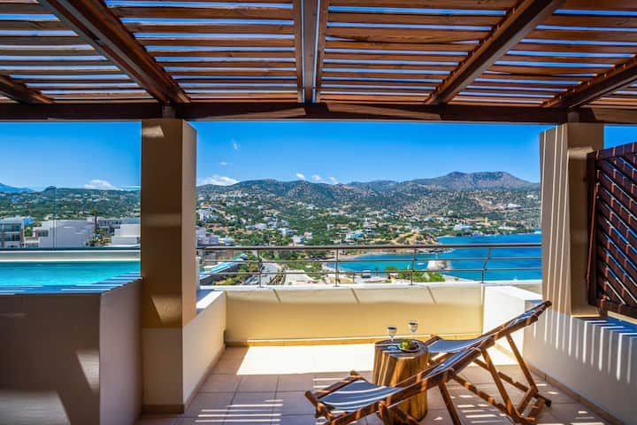 Guest room at the Wyndham Grand Crete Mirabello Bay in Agios Nikolaos, Other than US/Canada