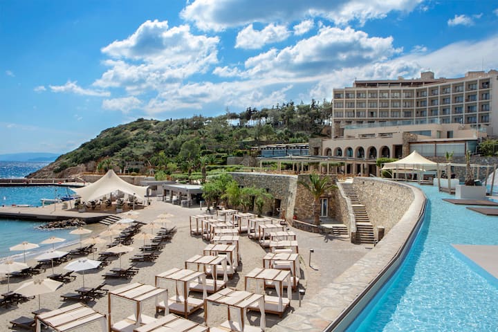 Pool bar at the Wyndham Grand Crete Mirabello Bay in Agios Nikolaos, Other than US/Canada