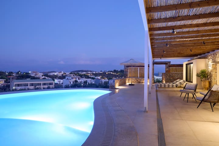 Wyndham Grand Crete Mirabello Bay suite in Agios Nikolaos, Other than US/Canada
