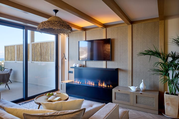 Wyndham Grand Crete Mirabello Bay suite in Agios Nikolaos, Other than US/Canada