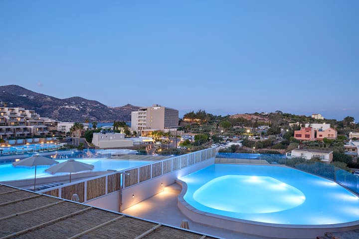 Wyndham Grand Crete Mirabello Bay suite in Agios Nikolaos, Other than US/Canada