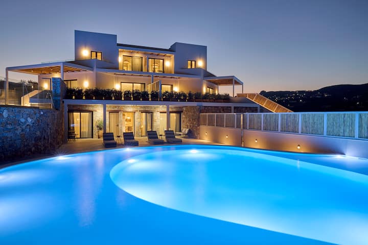 Wyndham Grand Crete Mirabello Bay suite in Agios Nikolaos, Other than US/Canada