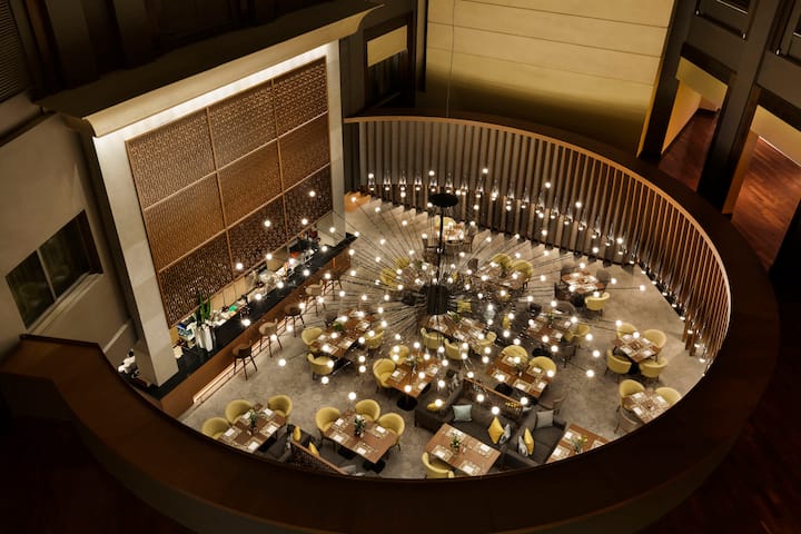 Wyndham Grand Athens restaurant in Athens, Other than US/Canada