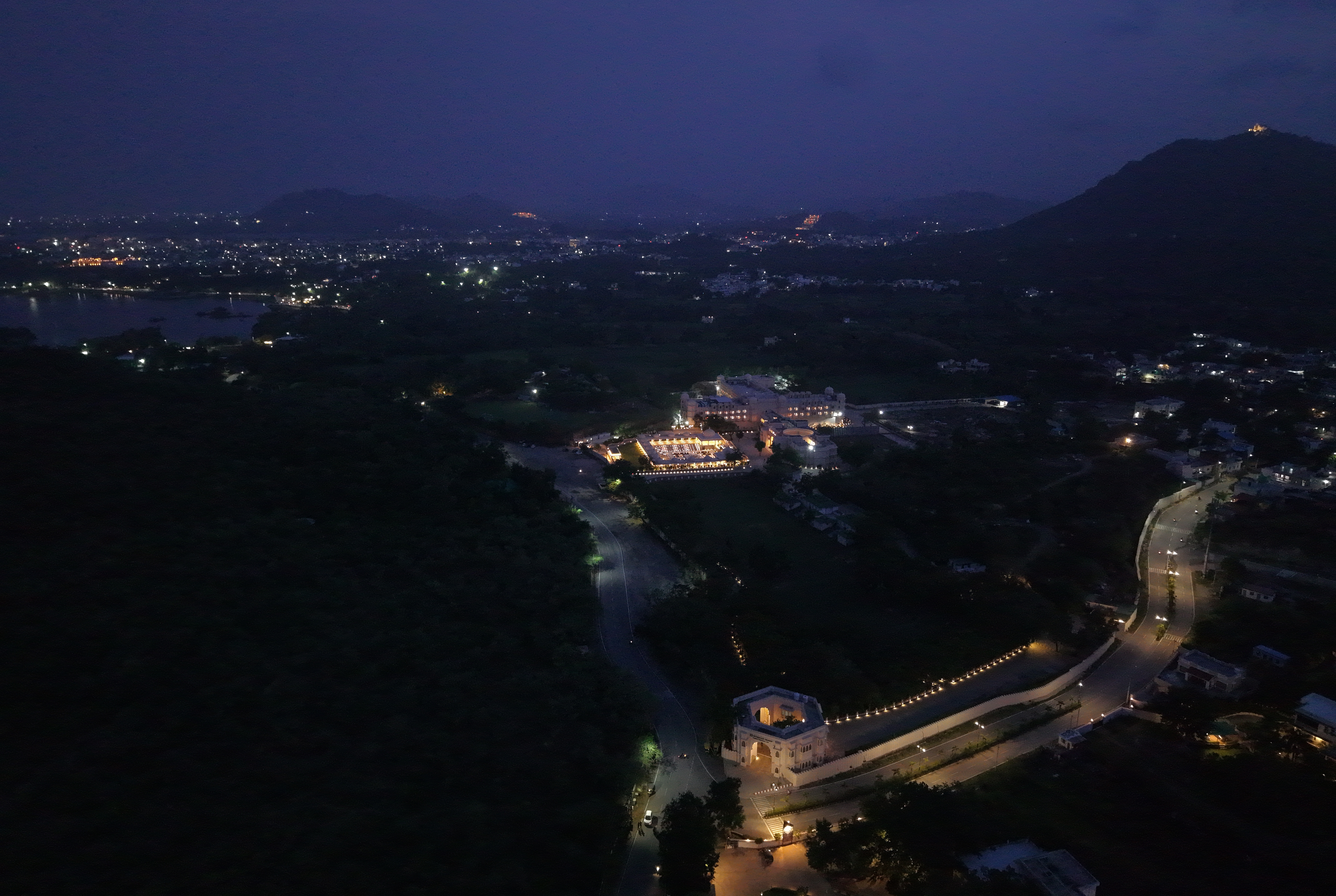 Exterior Night Image of Wyndham Grand Udaipur Fateh Sagar Lake hotel in Udaipur, Other than US/Canada
