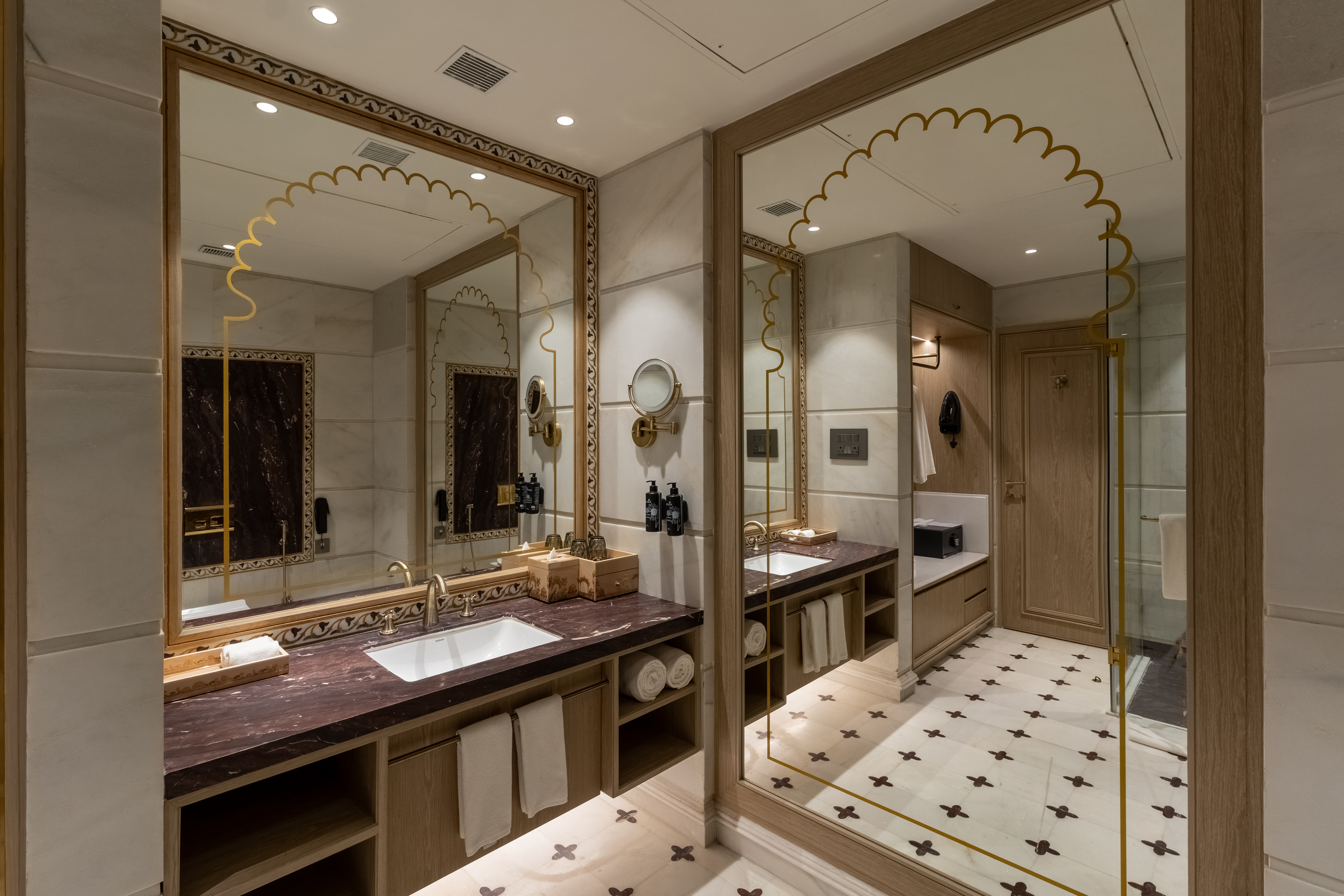 Guest room bath at the Wyndham Grand Udaipur Fateh Sagar Lake in Udaipur, Other than US/Canada