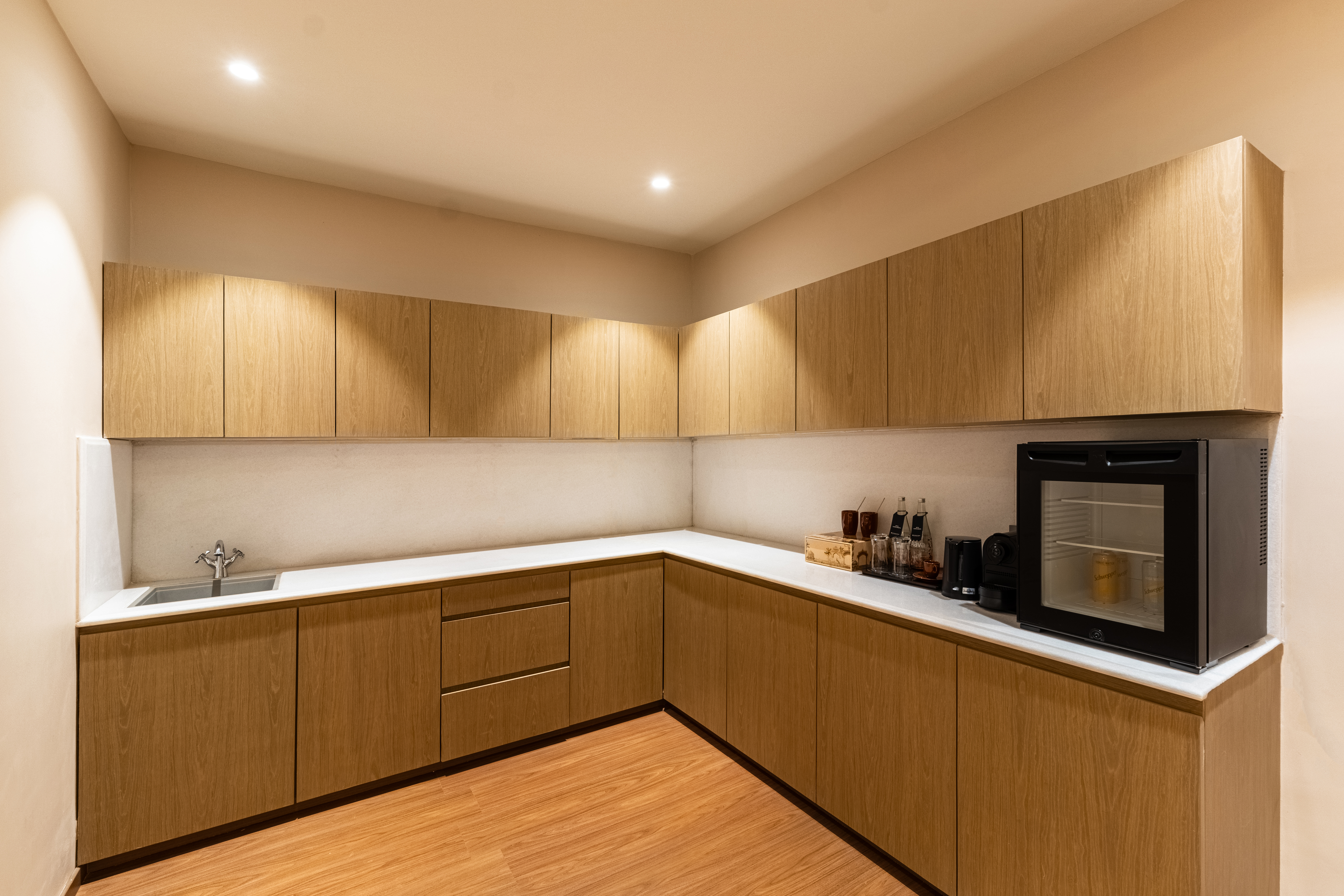 Guest room at the Wyndham Grand Udaipur Fateh Sagar Lake in Udaipur, Other than US/Canada