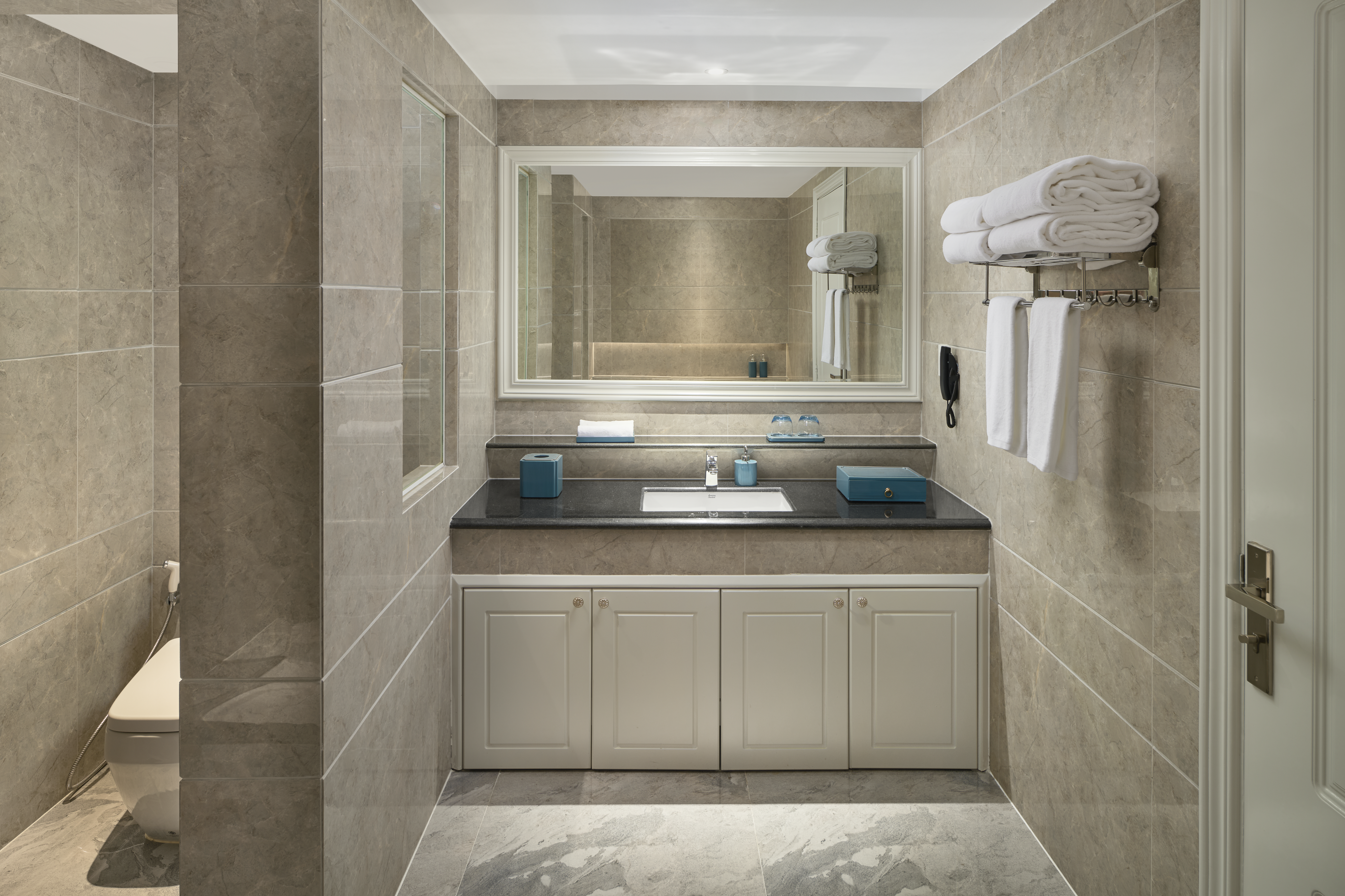 Guest room bath at the Wyndham Grand Phnom Penh Capital in Phnom Penh, Other than US/Canada