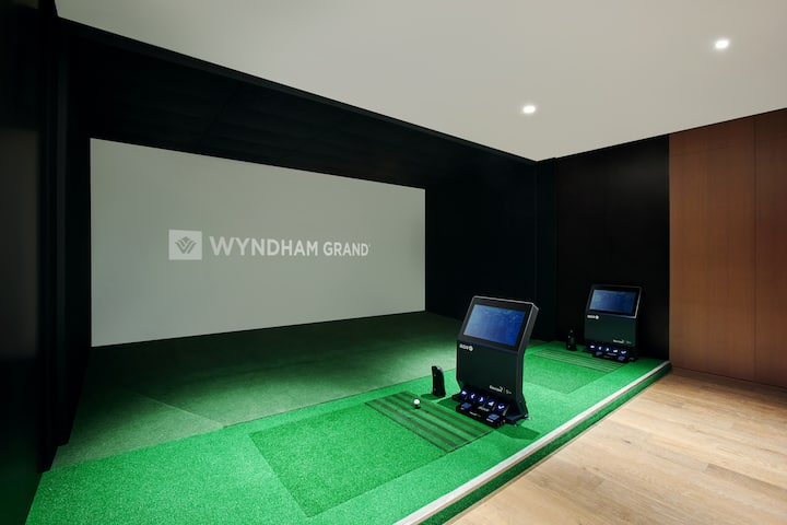 Fitness room feature at Wyndham Grand Busan Ijin in Busan, Other than US/Canada