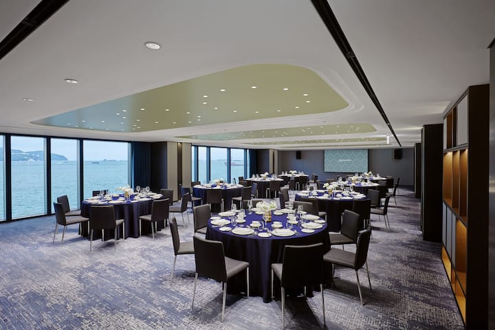 Meeting room at Wyndham Grand Busan Ijin in Busan, Other than US/Canada
