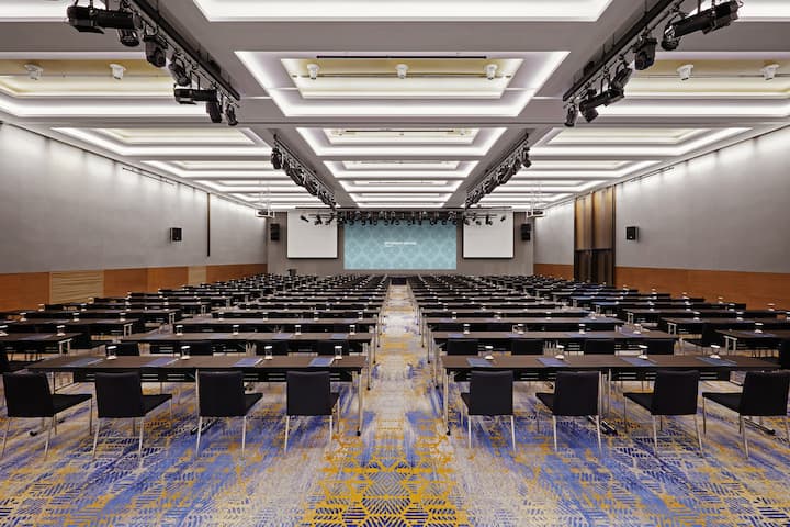 Meeting room at Wyndham Grand Busan Ijin in Busan, Other than US/Canada