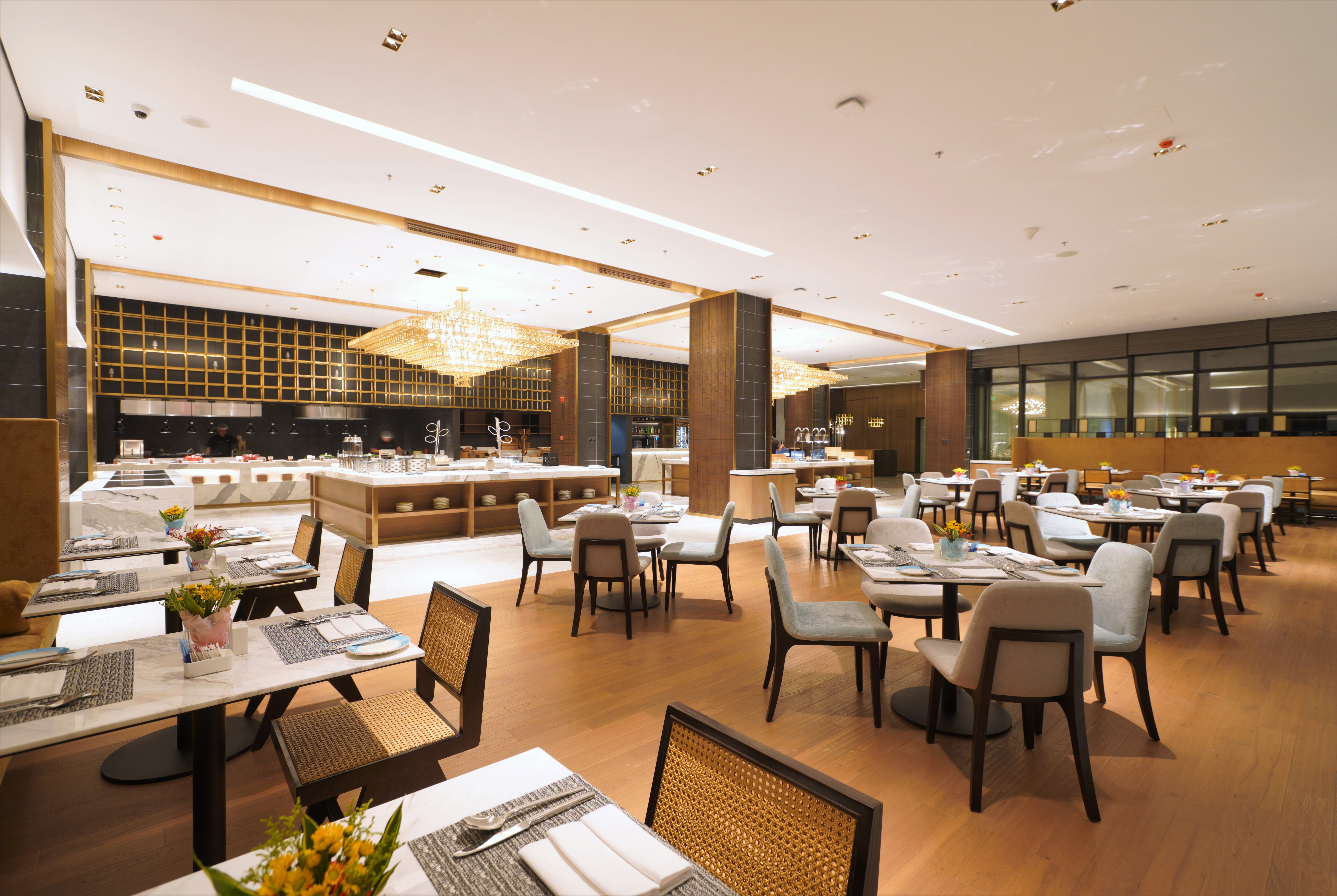 Wyndham Grand Yangon restaurant in Yangon, Other than US/Canada