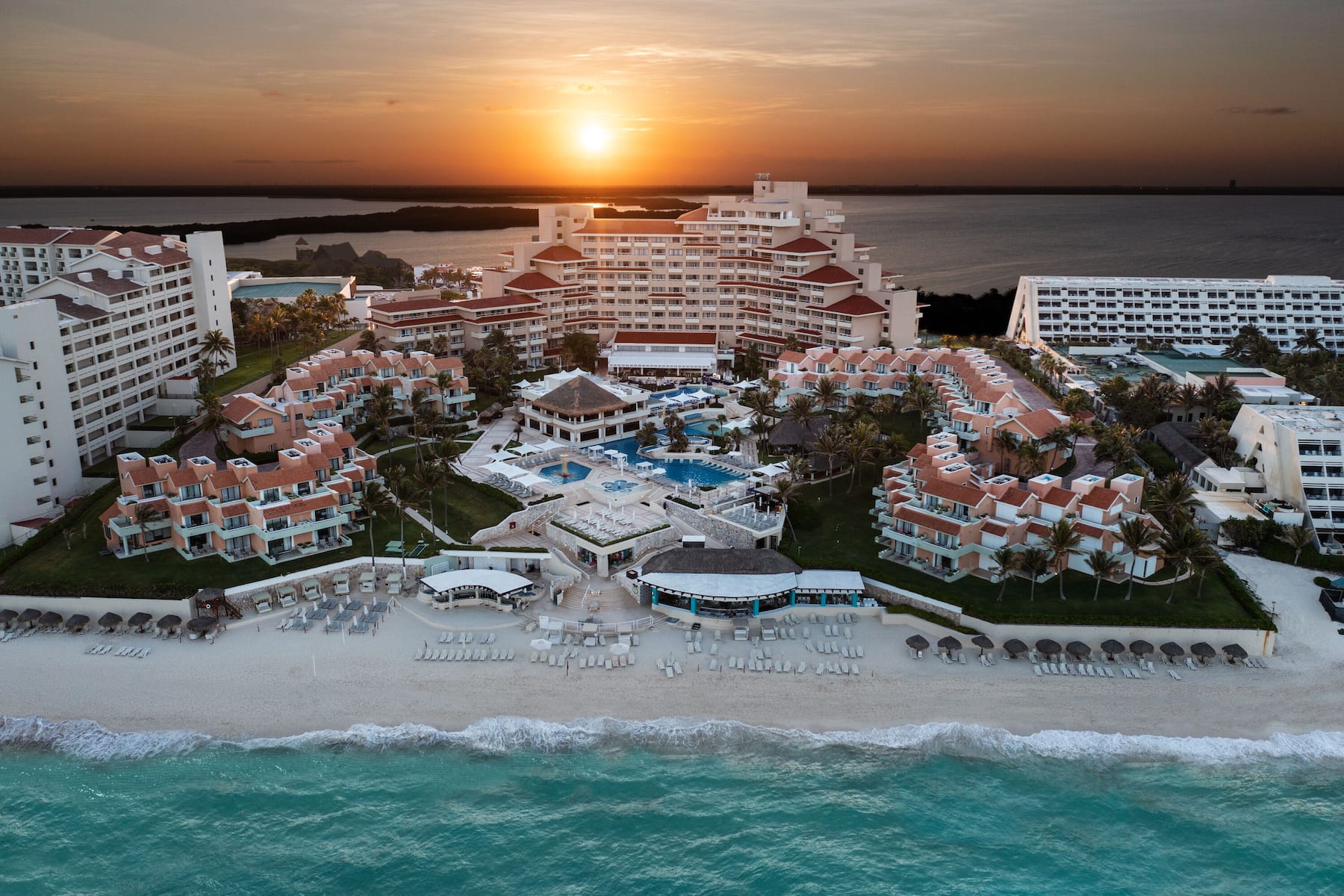 Aerial View of Wyndham Grand Cancun All Inclusive Resort & Villas hotel in Cancun, Other than US/Canada